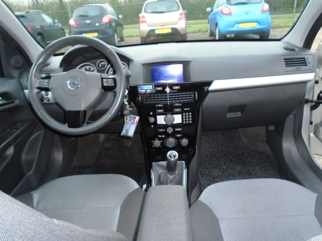 Hoofdafbeelding Opel Astra