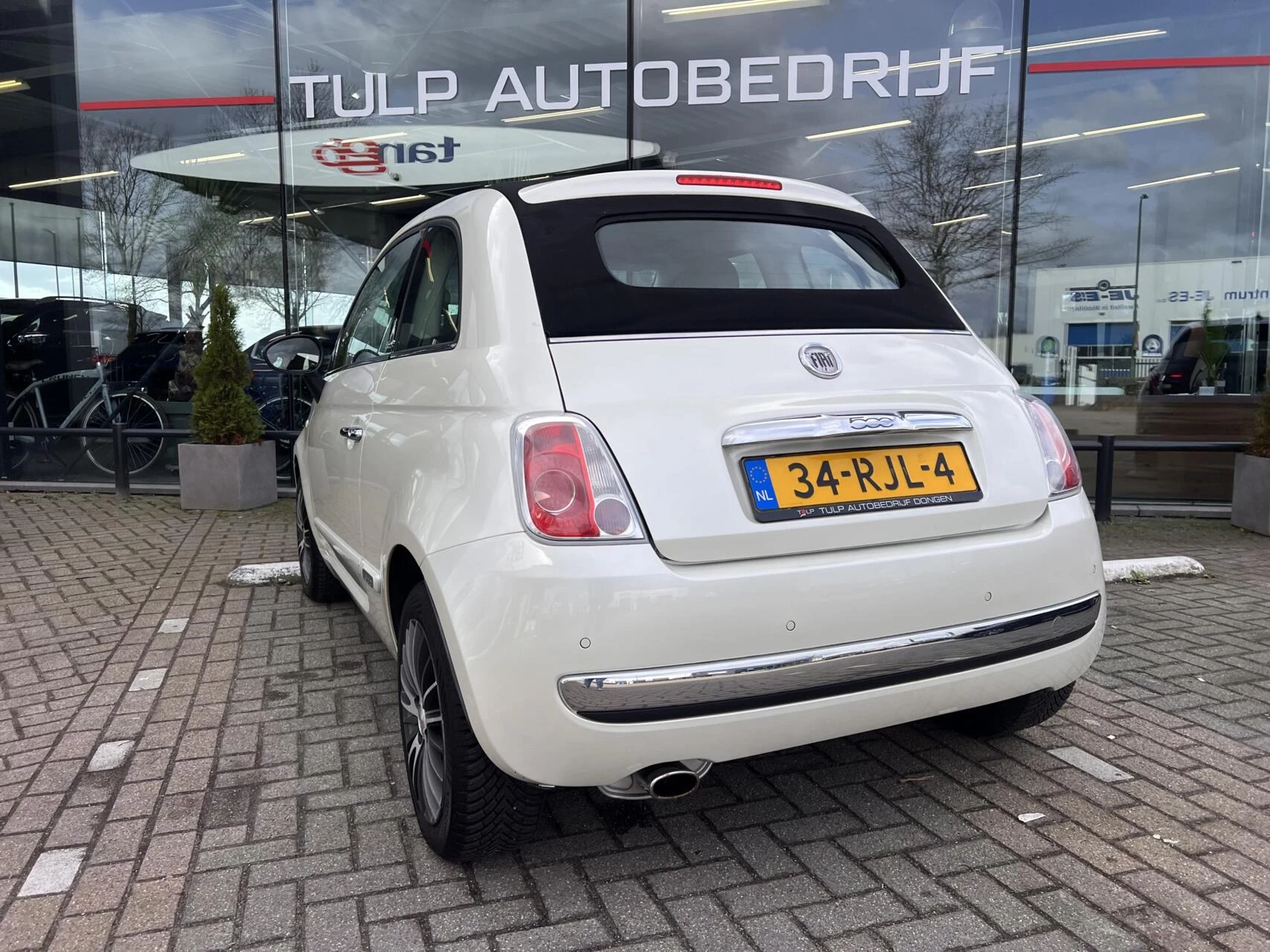 Hoofdafbeelding Fiat 500C