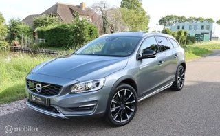 Volvo V60 Cross Country 2.0 D4 AUT / Pano / BLIS / Navi