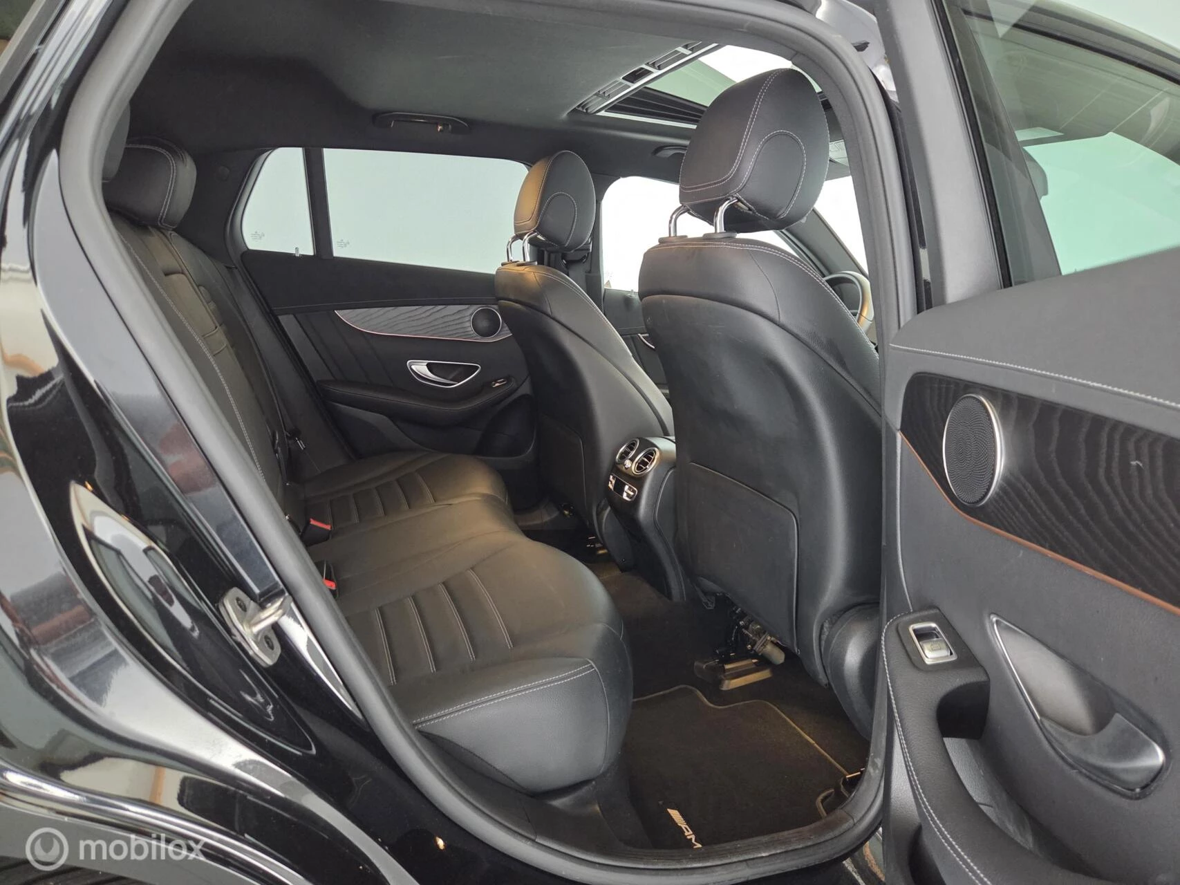 Hoofdafbeelding Mercedes-Benz EQC