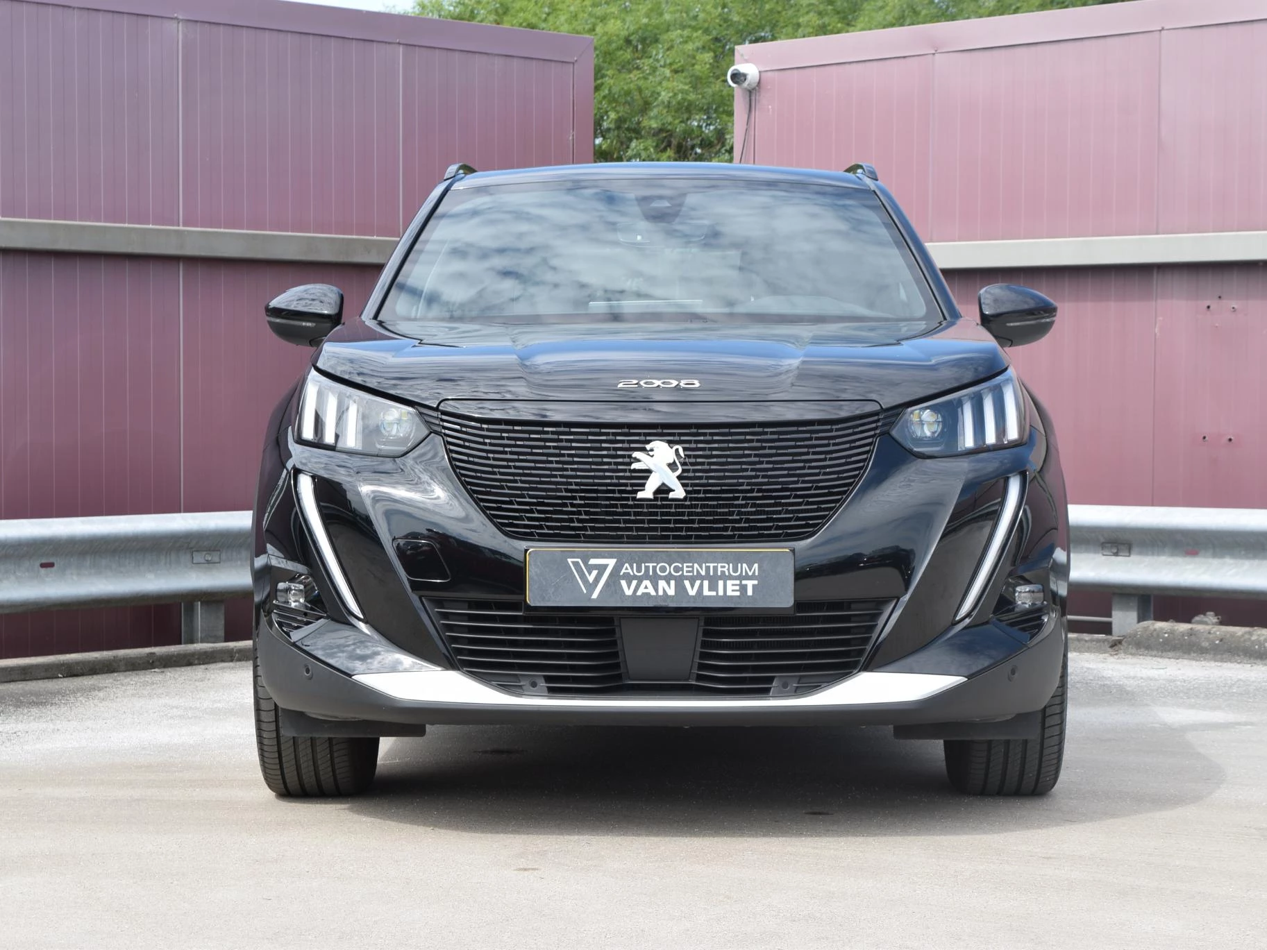 Hoofdafbeelding Peugeot e-2008