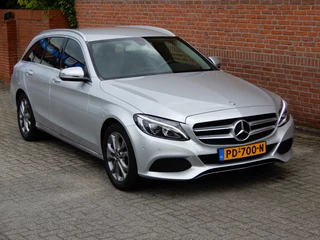 Hoofdafbeelding Mercedes-Benz C-Klasse Mercedes-Benz C-Klasse 180 BUSINESS automaat