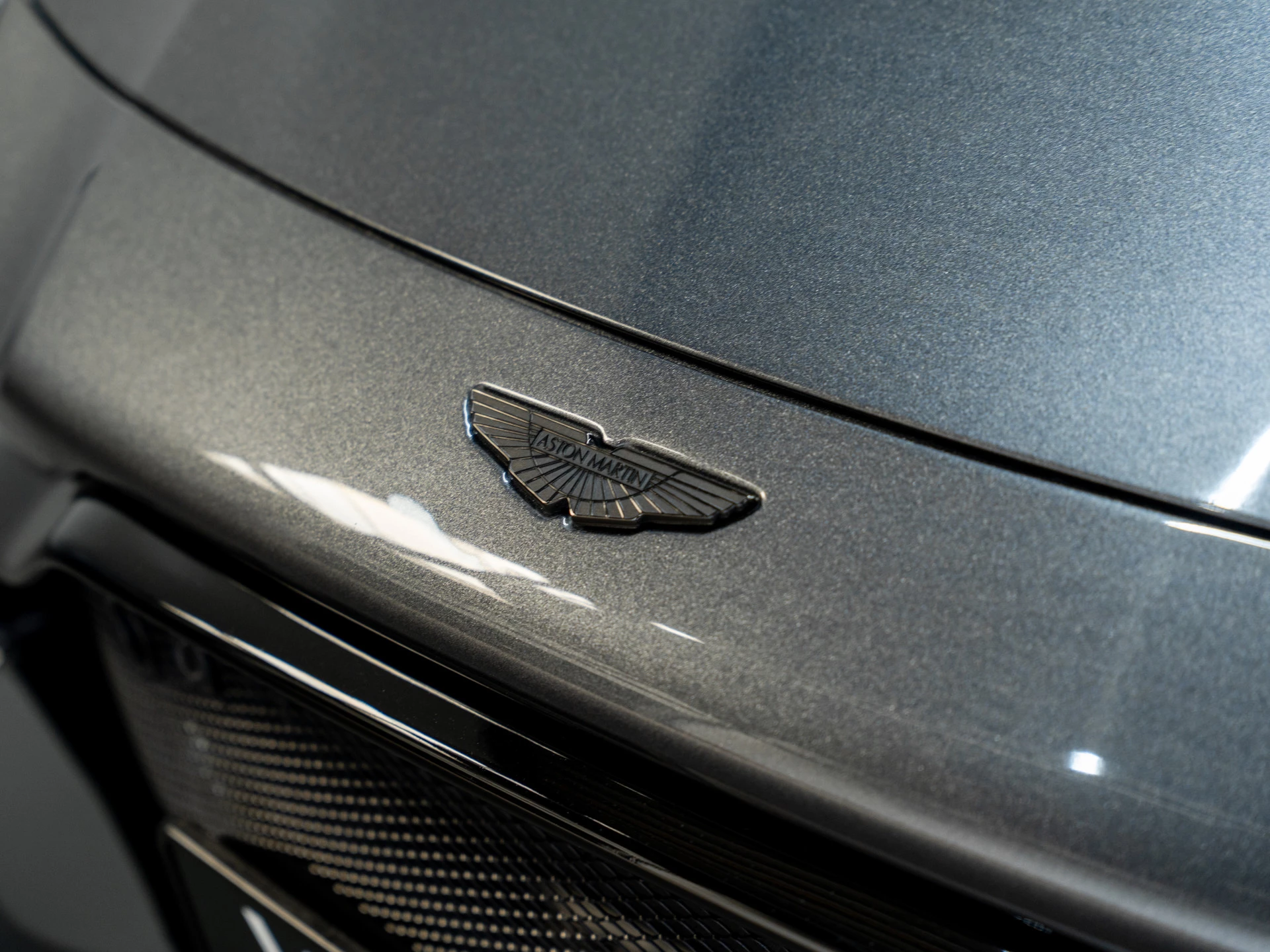 Hoofdafbeelding Aston Martin V8 Vantage