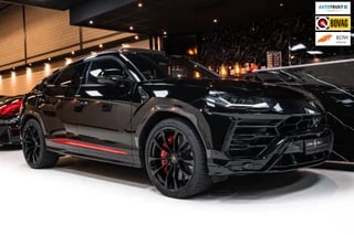 Lamborghini Urus 4.0 V8 Carbon|Ceramic|Leder|Massage|B&O|TV