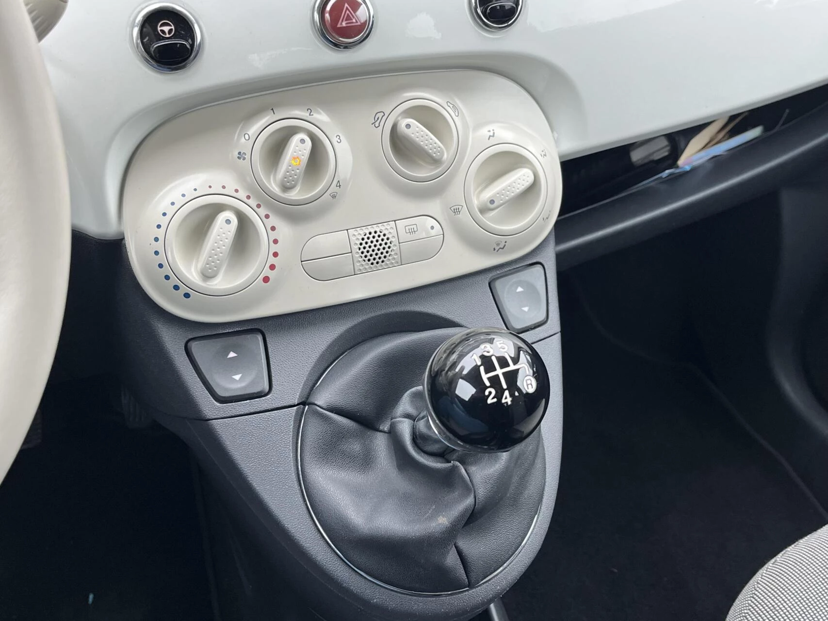 Hoofdafbeelding Fiat 500C