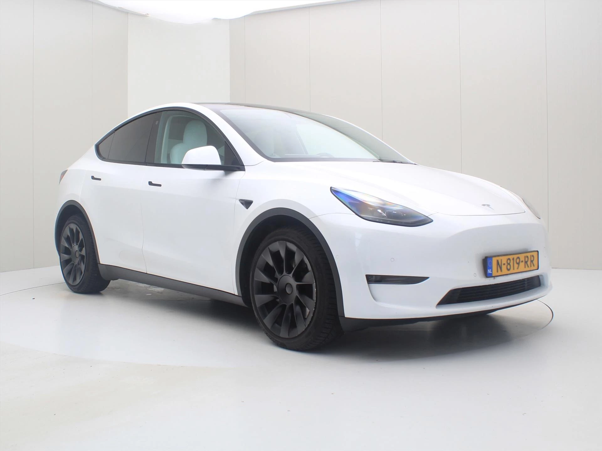 Hoofdafbeelding Tesla Model Y