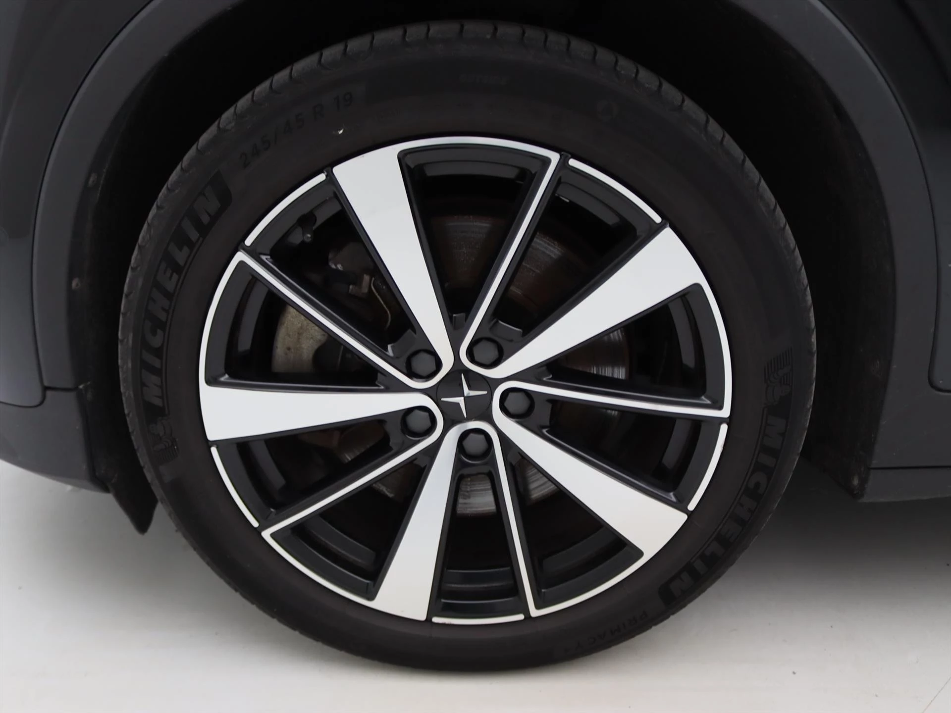 Hoofdafbeelding Polestar 2