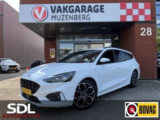 Hoofdafbeelding Ford Focus Ford Focus Wagon 1.5 EcoBoost ST Line Business // 180PK!! // NAVI // HEAD UP DISPLAY // CAMERA // BLIND SPOT MONITOR // CLIMA // CRUISE