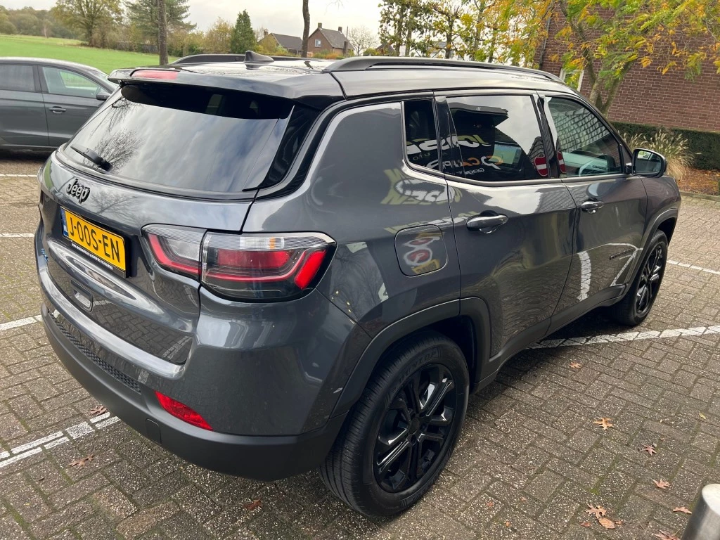 Hoofdafbeelding Jeep Compass