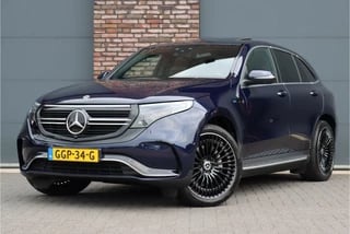 Hoofdafbeelding Mercedes-Benz EQC Mercedes-Benz EQC 400 4MATIC AMG Line 80 kWh | Ex. BTW 47.500,- | Schuifdak | Distronic+ | Trekhaak | Surround Camera | Keyless Go | Advanced Sound System | Multibeam LED | Rijassistentiepakket |