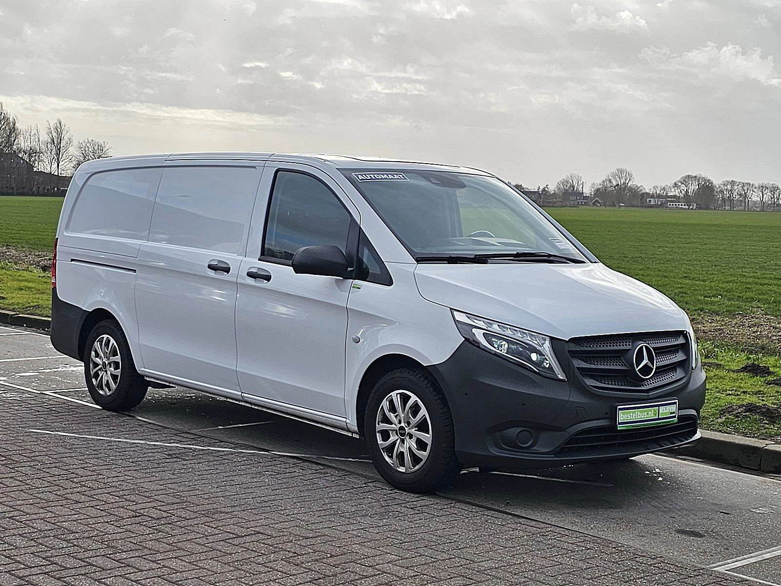 Hoofdafbeelding Mercedes-Benz Vito