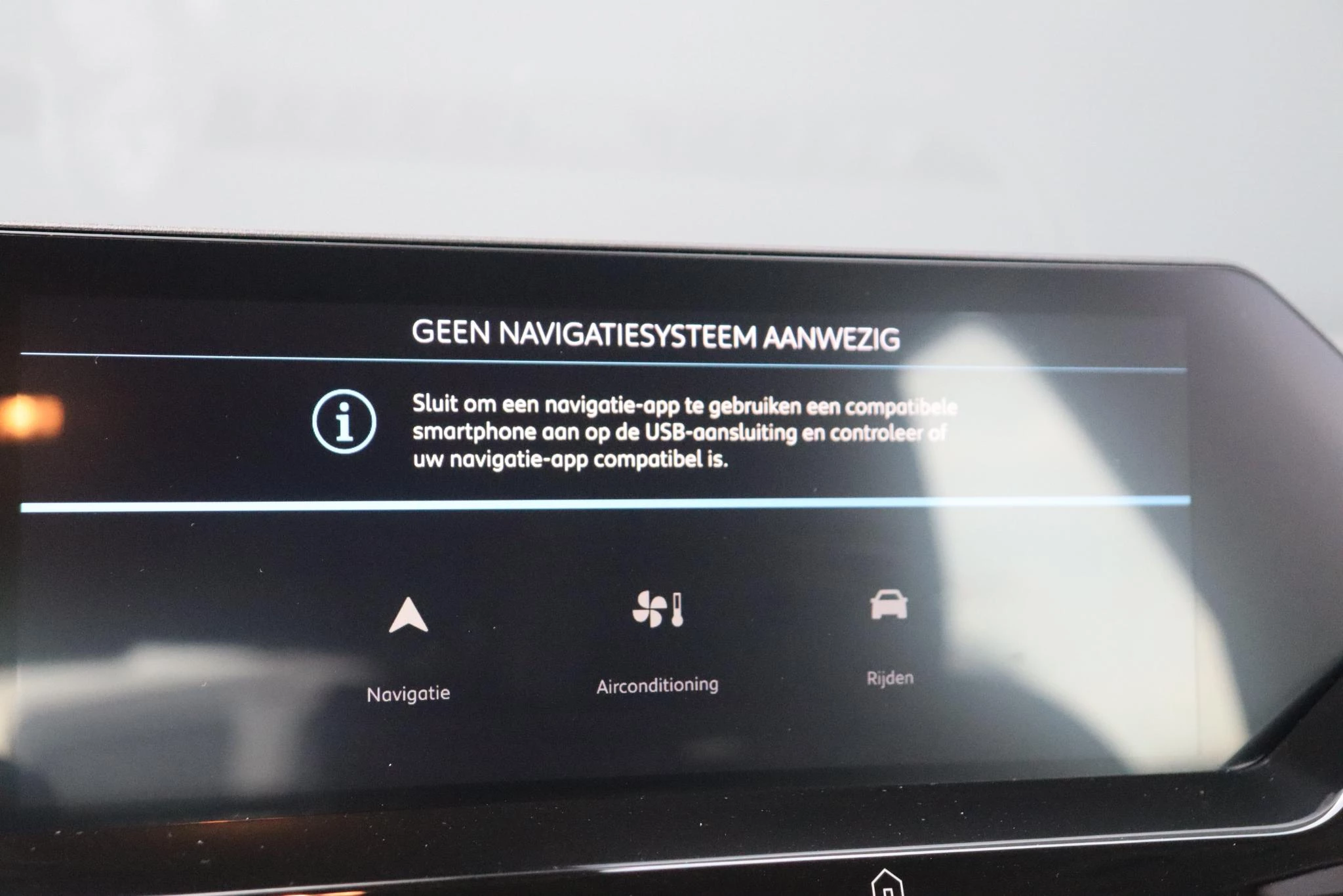 Hoofdafbeelding Citroën ë-C4