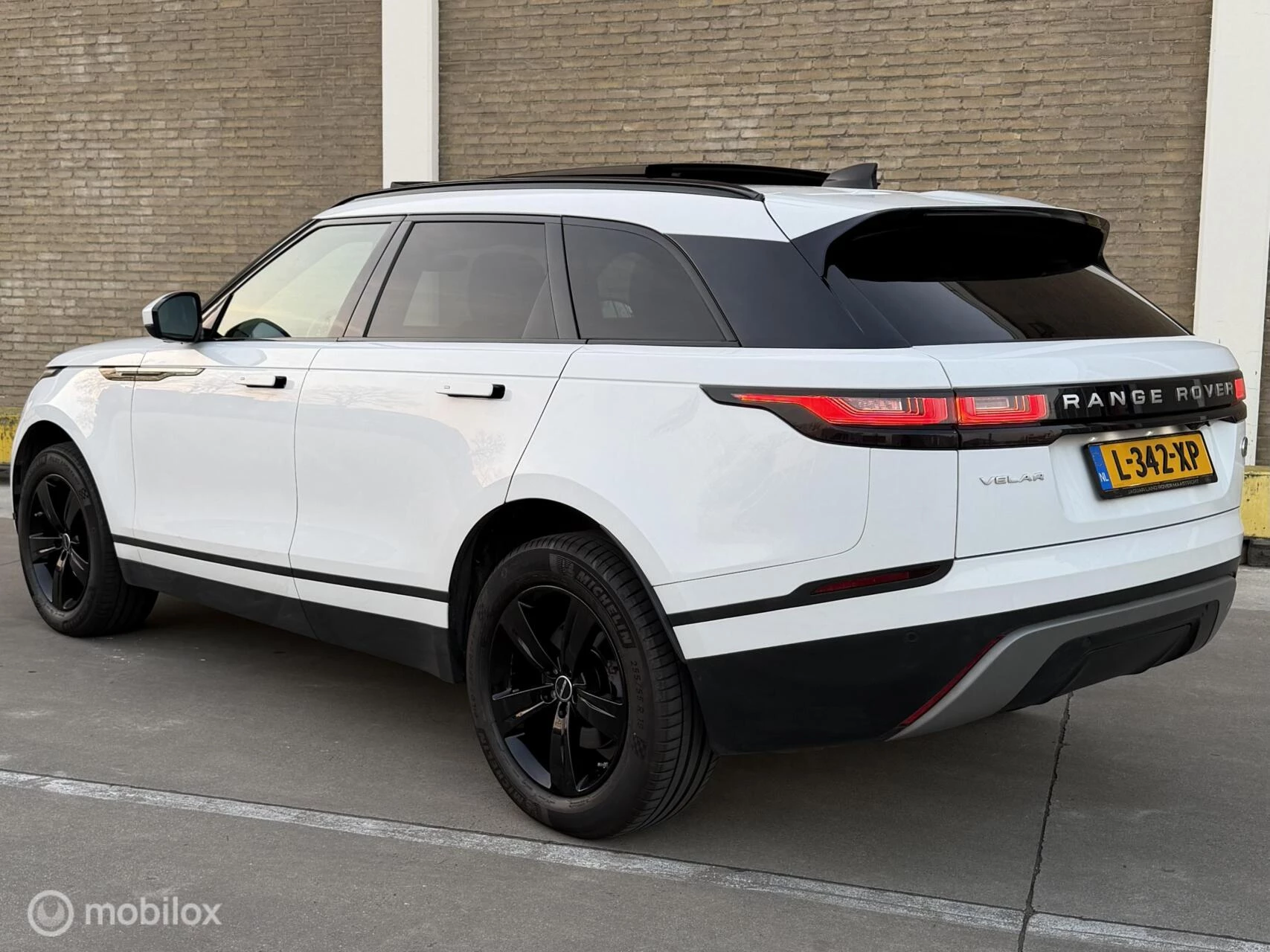 Hoofdafbeelding Land Rover Range Rover Velar