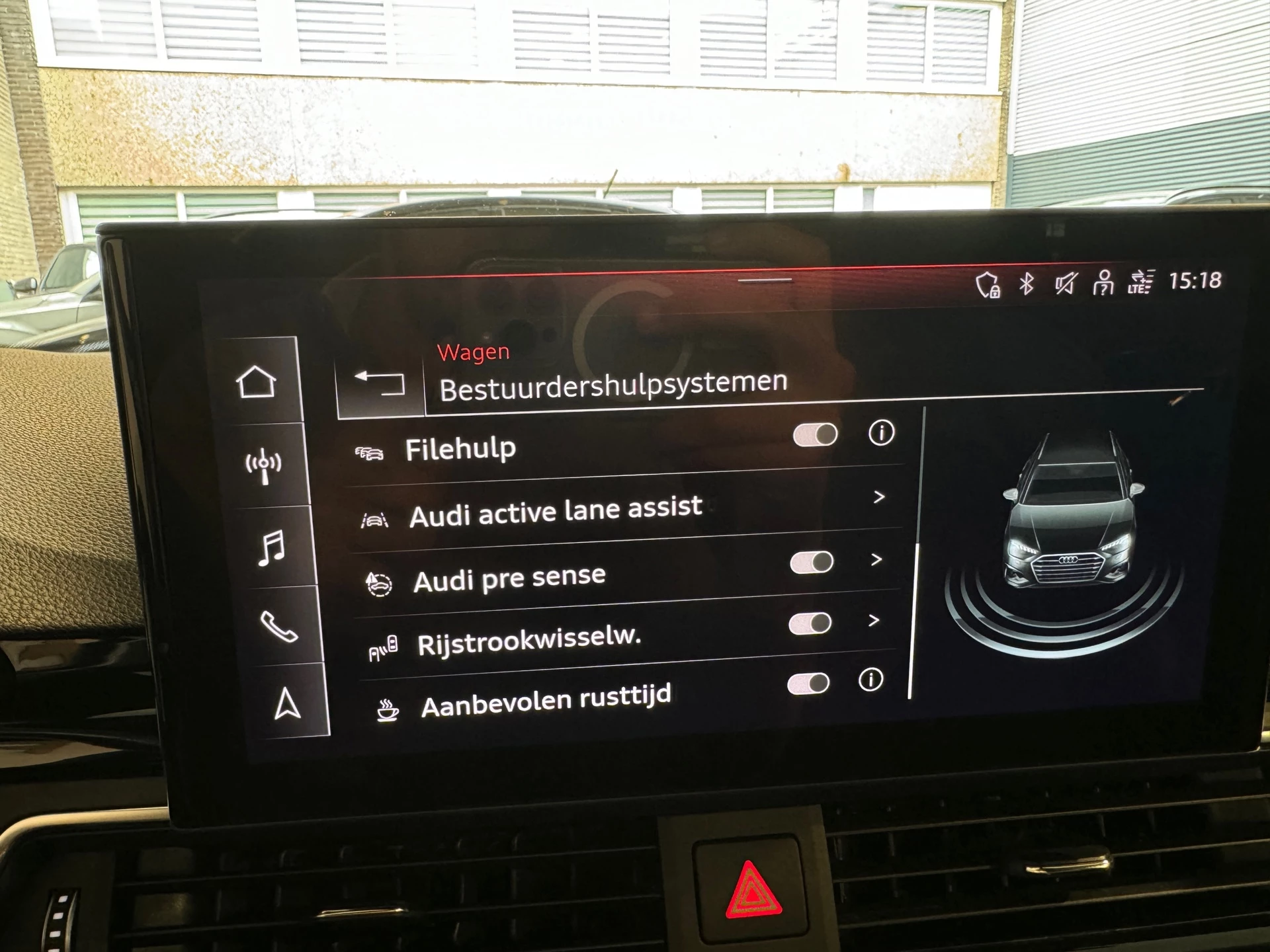 Hoofdafbeelding Audi A4