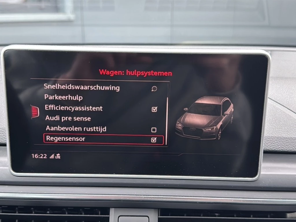 Hoofdafbeelding Audi A4