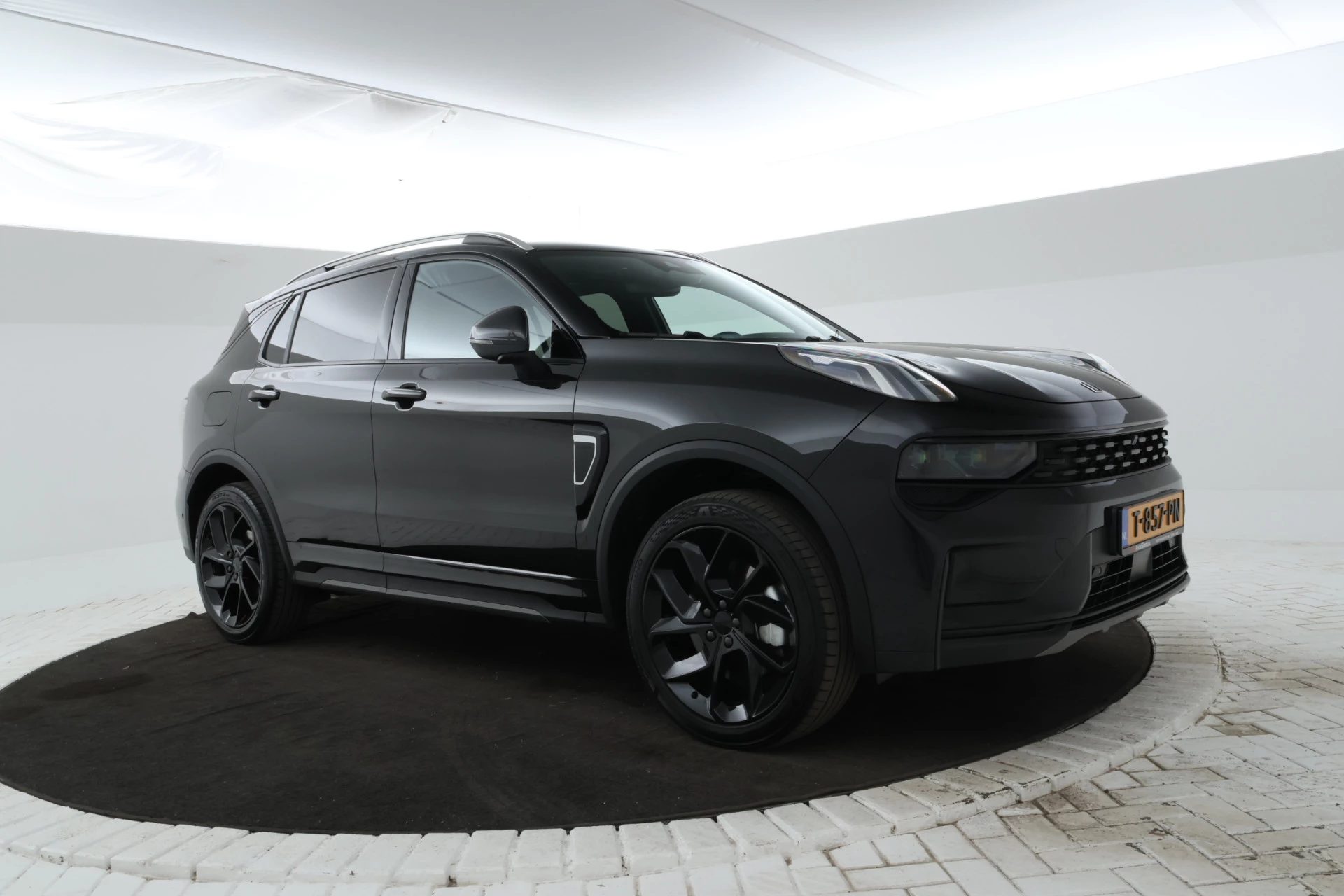 Hoofdafbeelding Lynk & Co 01