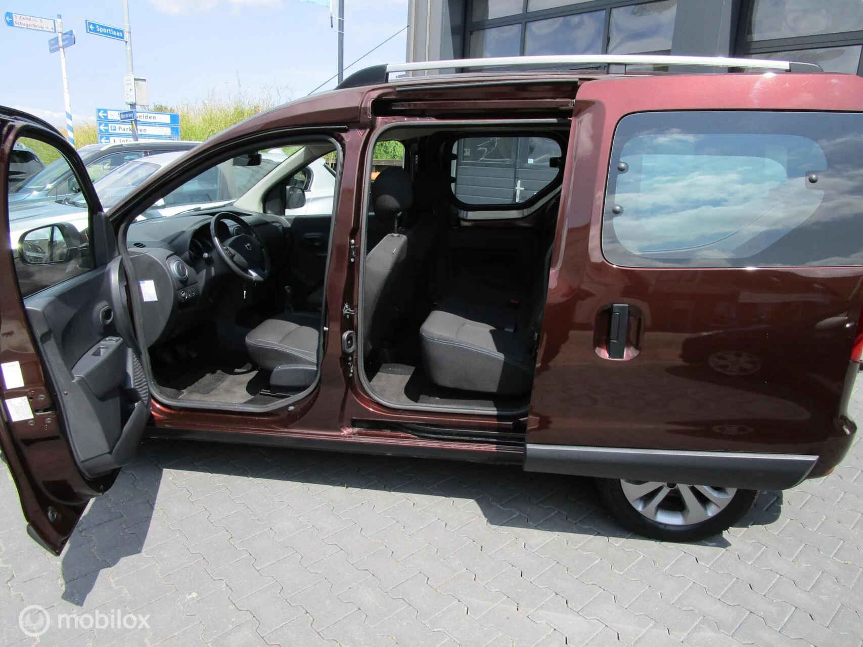 Hoofdafbeelding Dacia Dokker