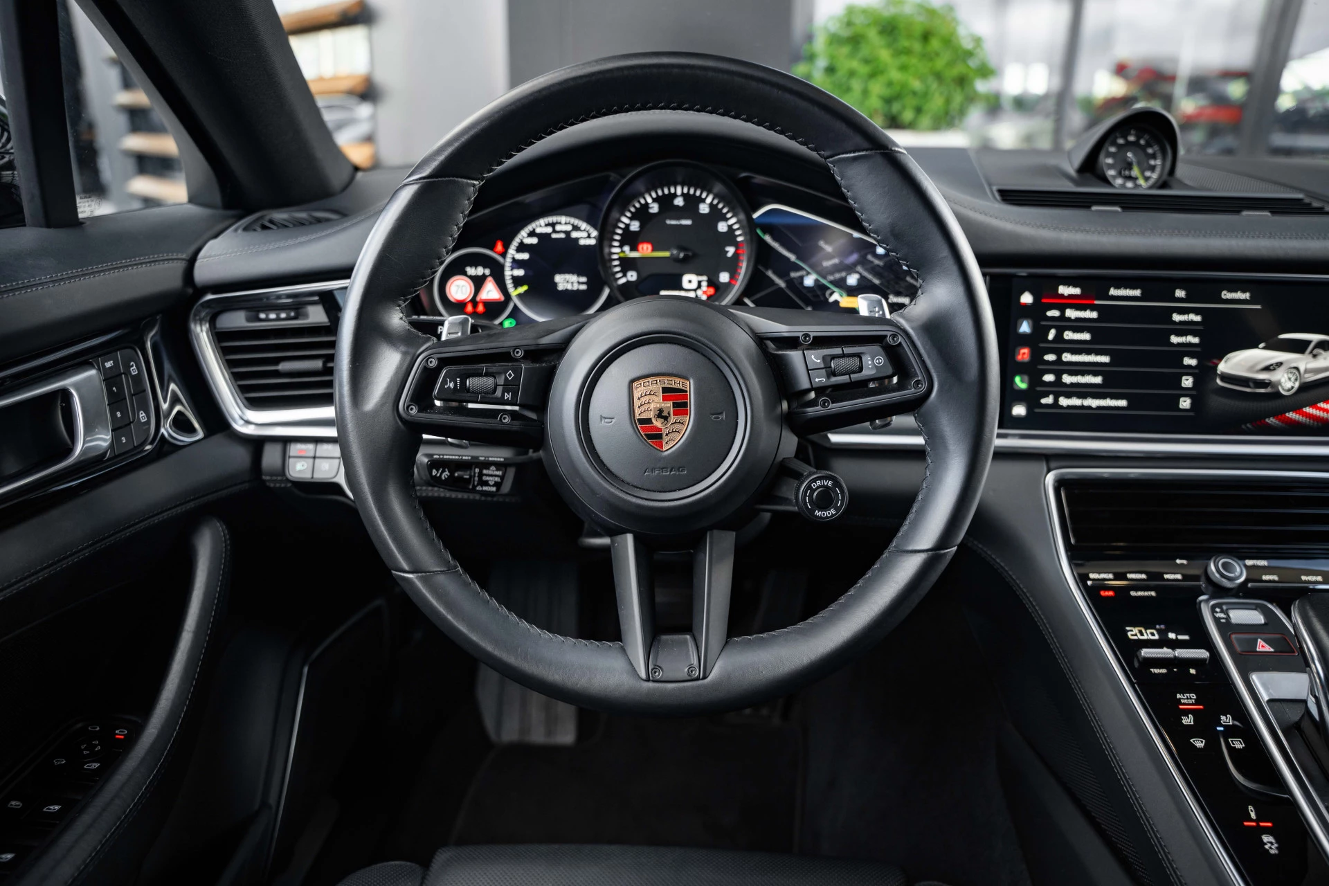 Hoofdafbeelding Porsche Panamera