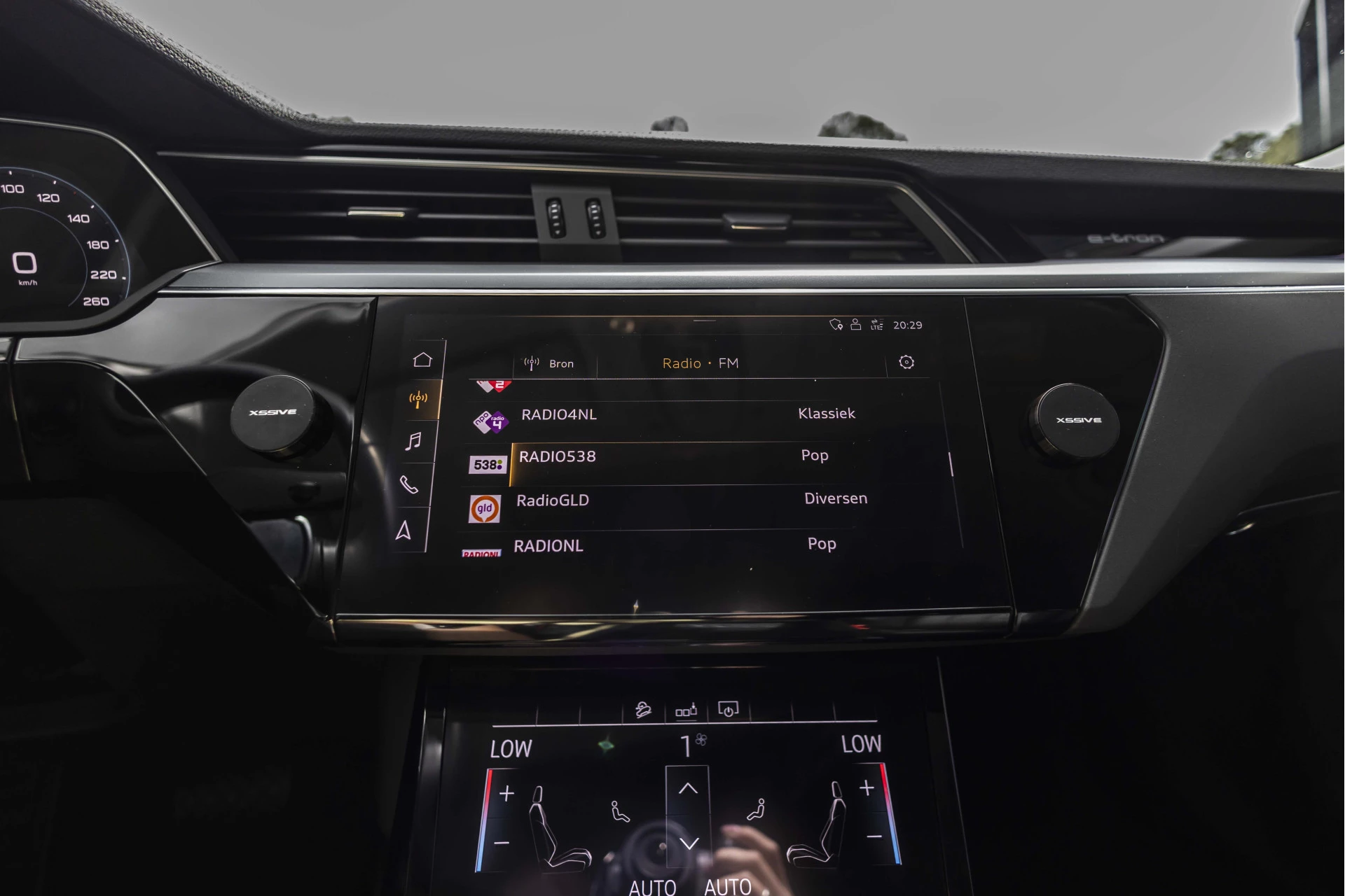 Hoofdafbeelding Audi e-tron