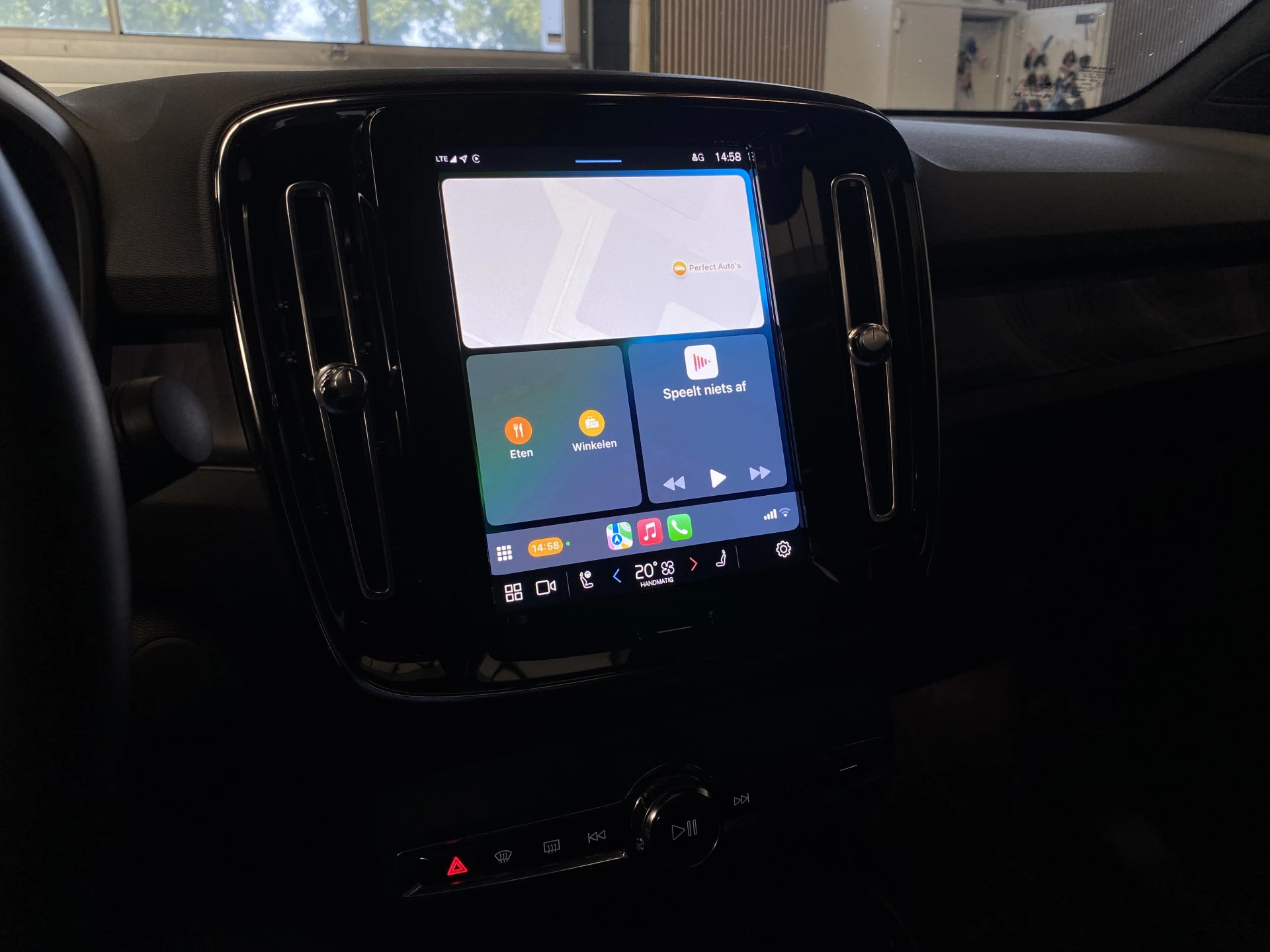 Hoofdafbeelding Volvo C40