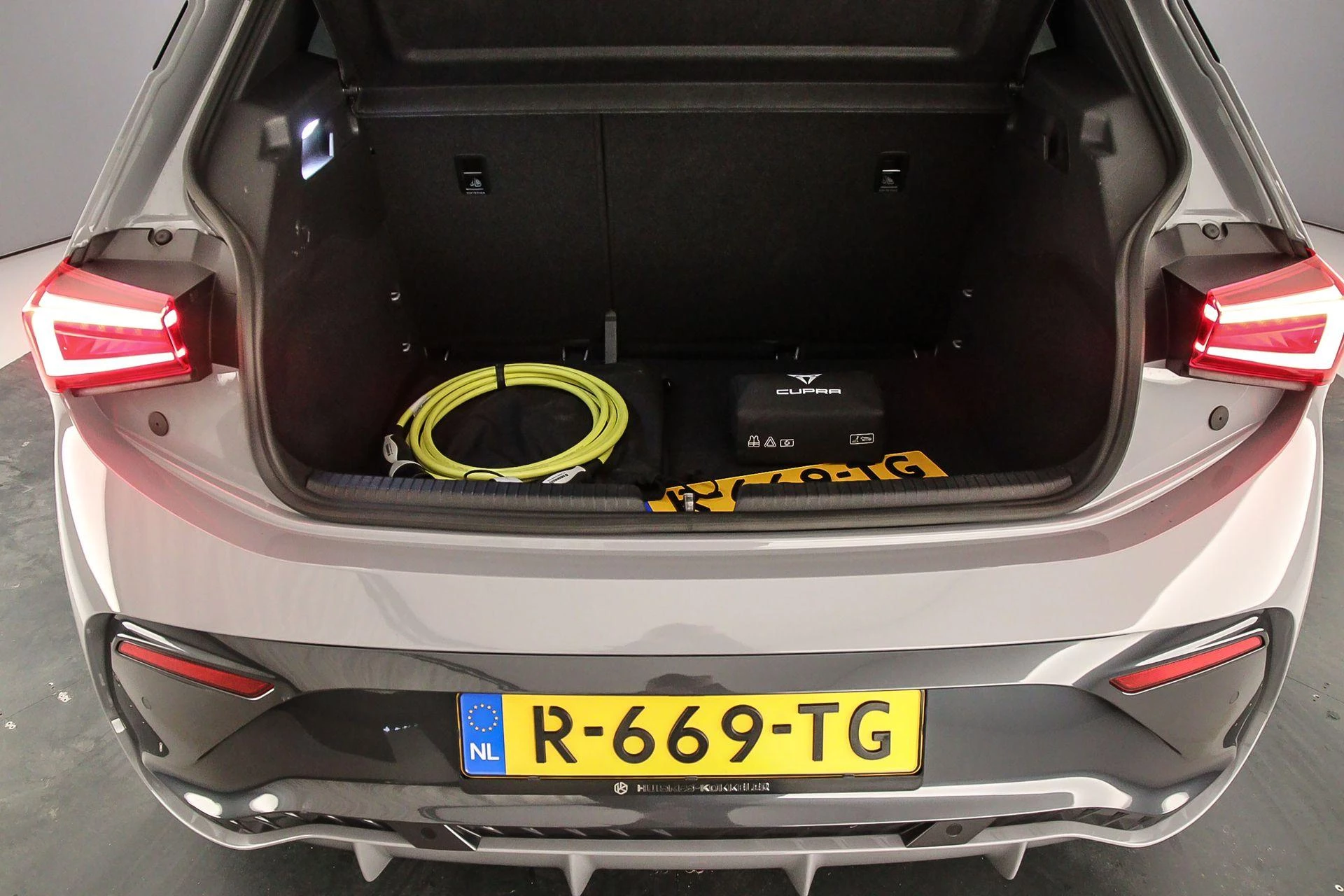 Hoofdafbeelding CUPRA Born