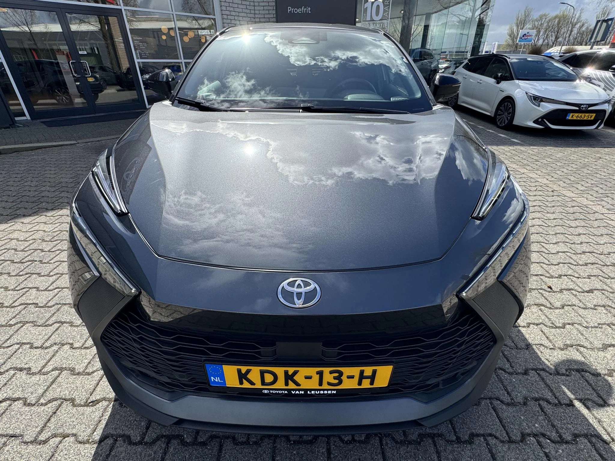 Hoofdafbeelding Toyota C-HR