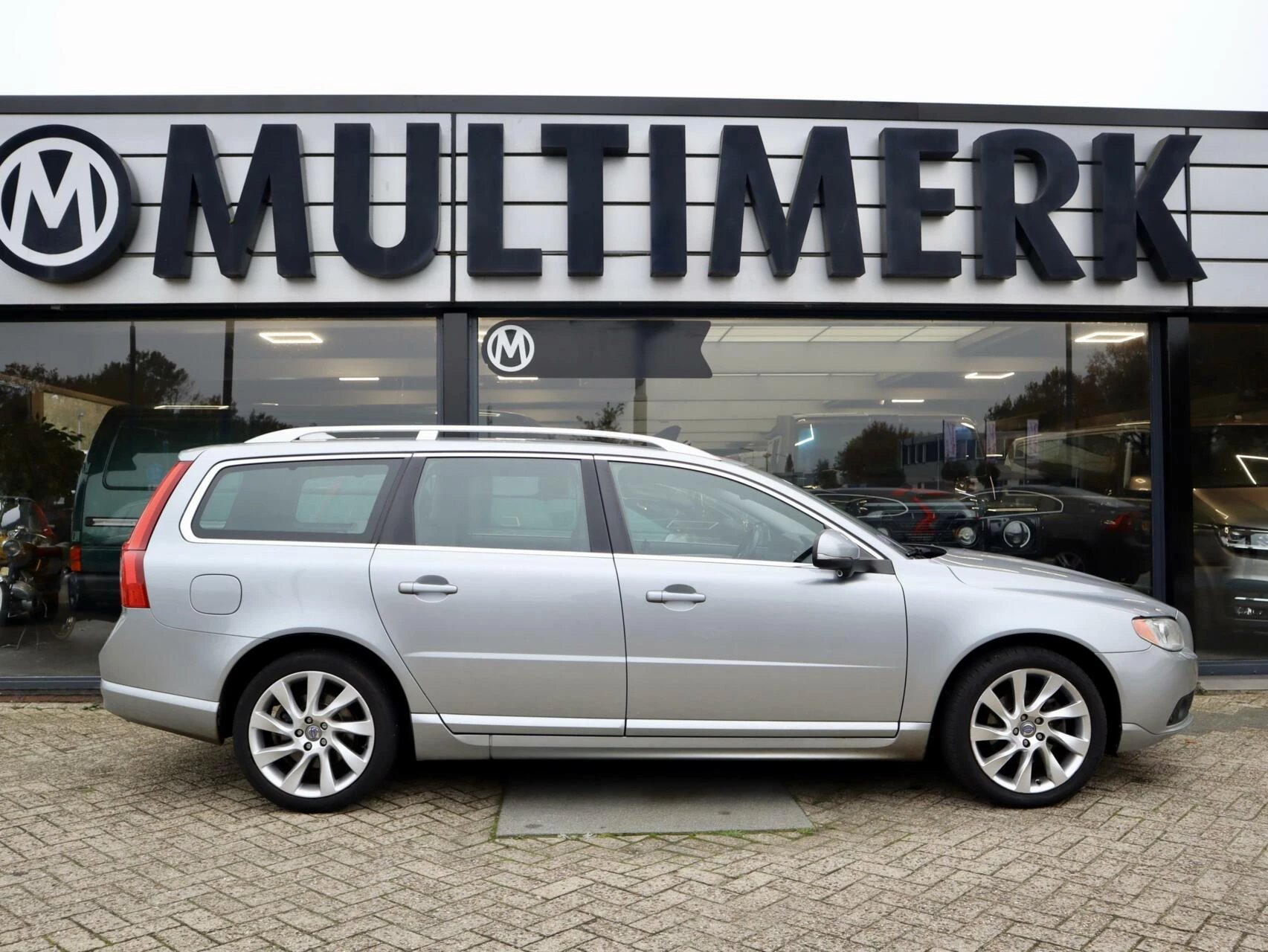 Hoofdafbeelding Volvo V70