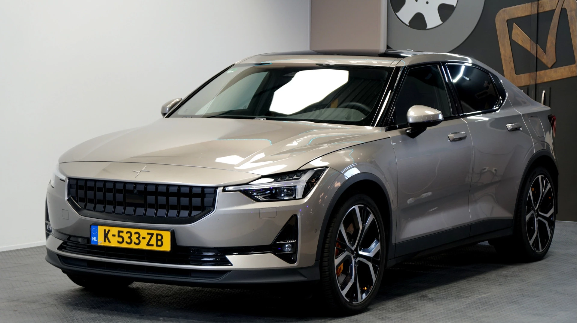 Hoofdafbeelding Polestar 2