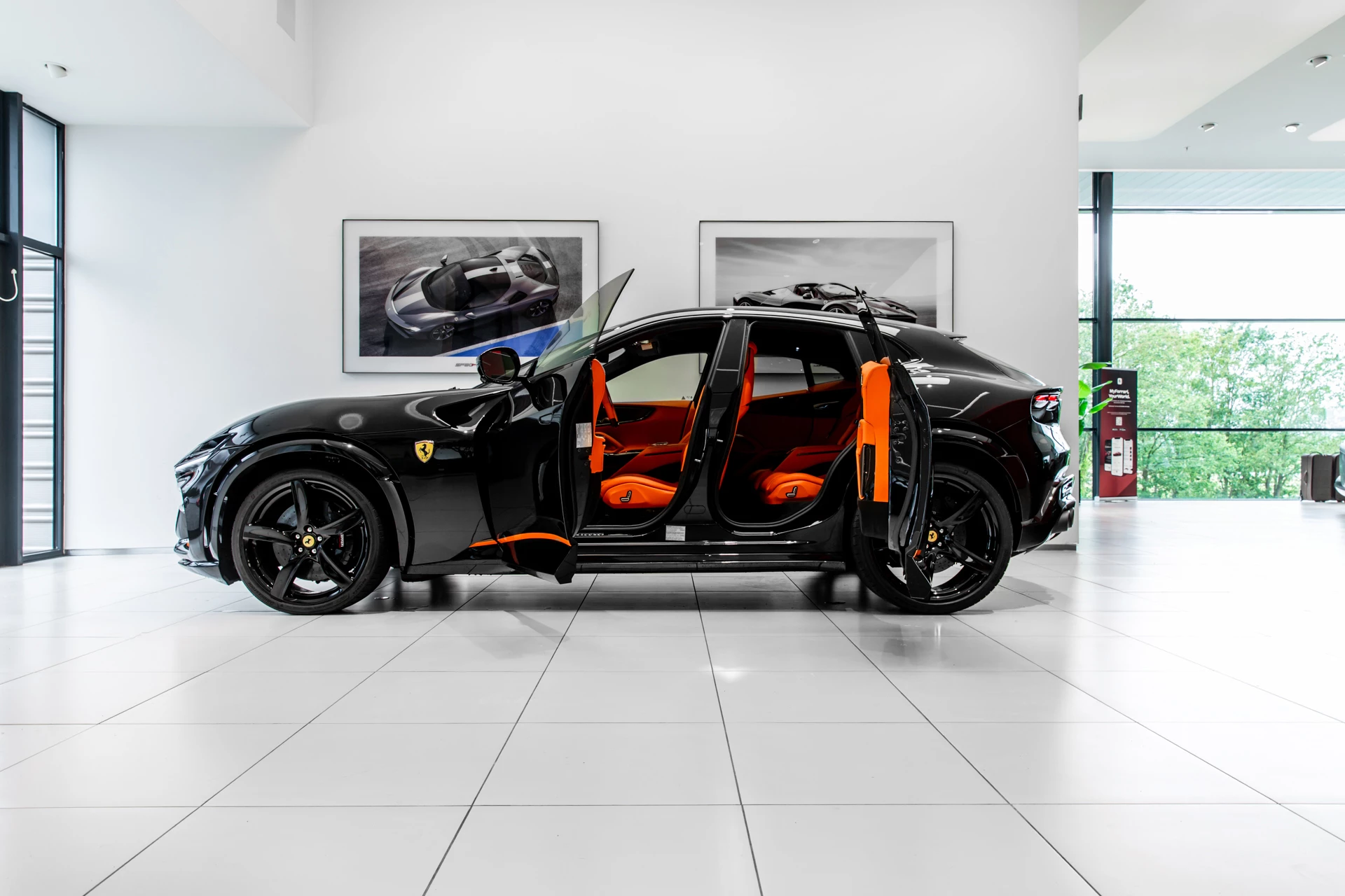 Hoofdafbeelding Ferrari Purosangue