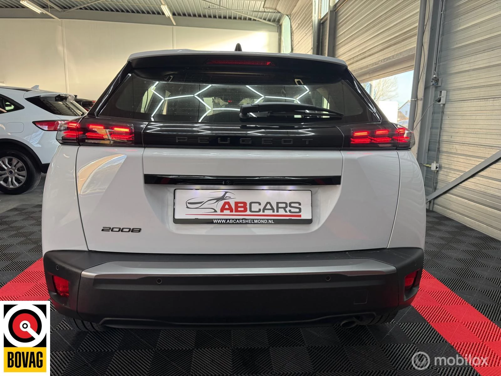 Hoofdafbeelding Peugeot 2008
