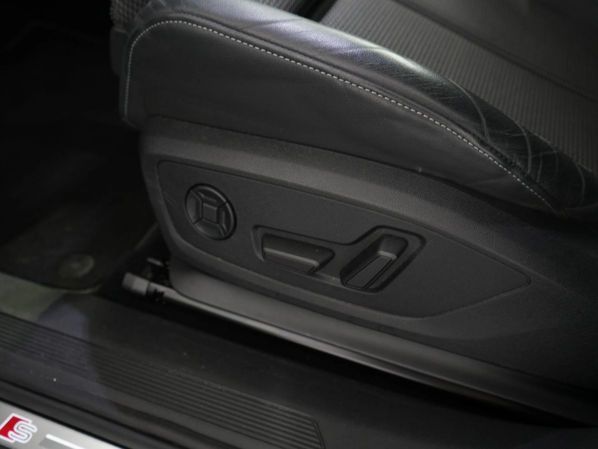 Hoofdafbeelding Audi Q4 Sportback e-tron