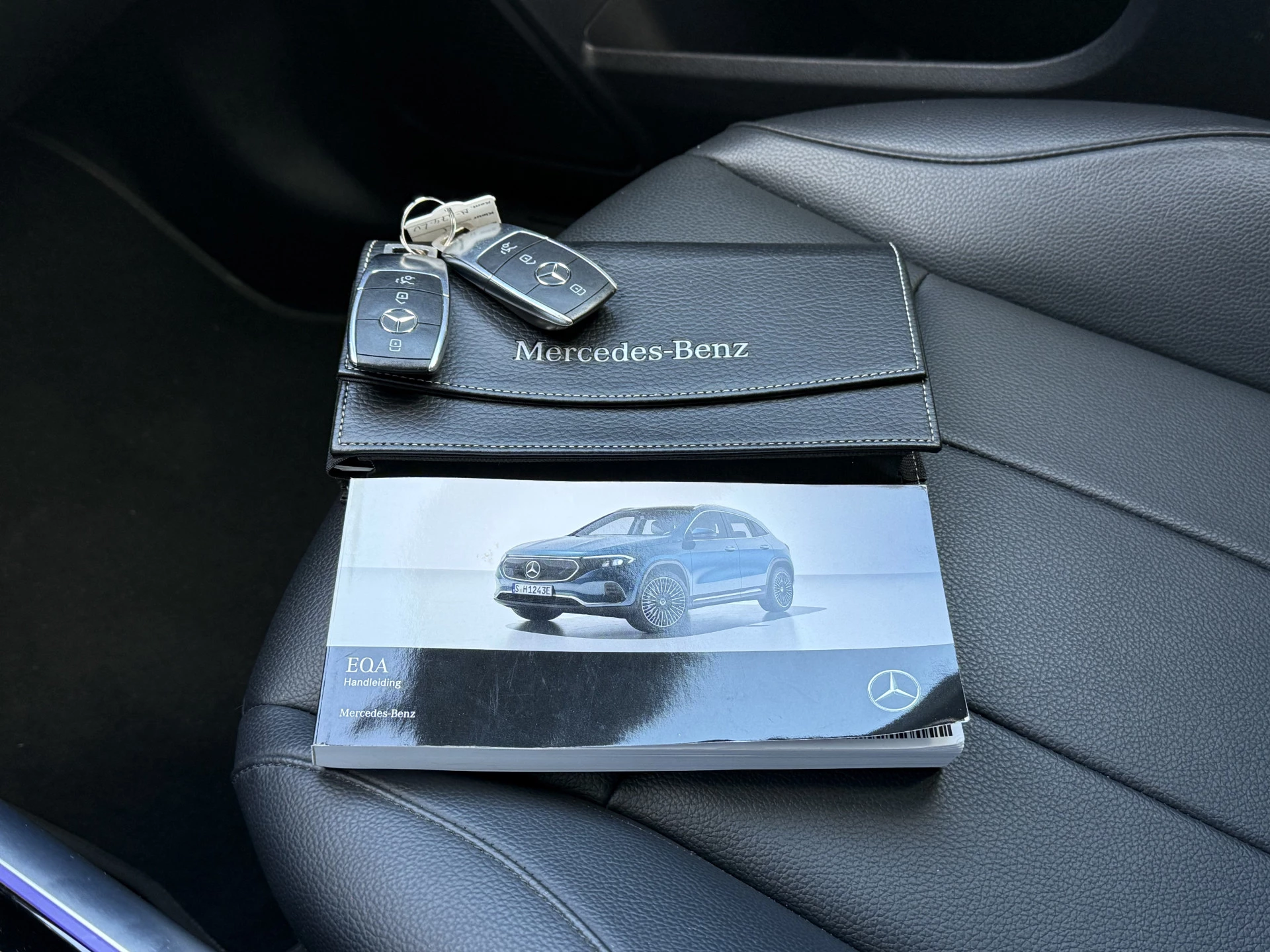 Hoofdafbeelding Mercedes-Benz EQA