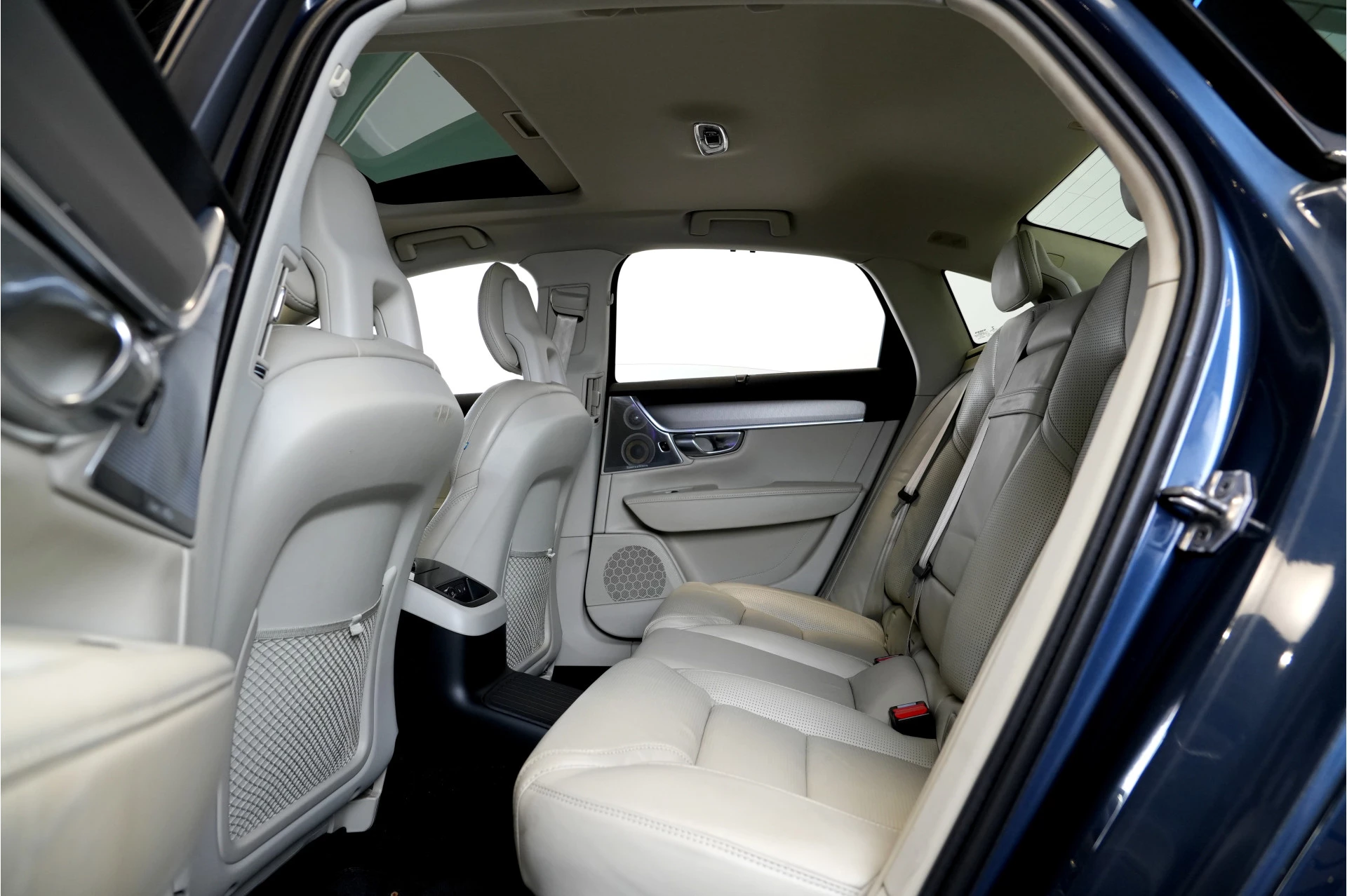 Hoofdafbeelding Volvo S90