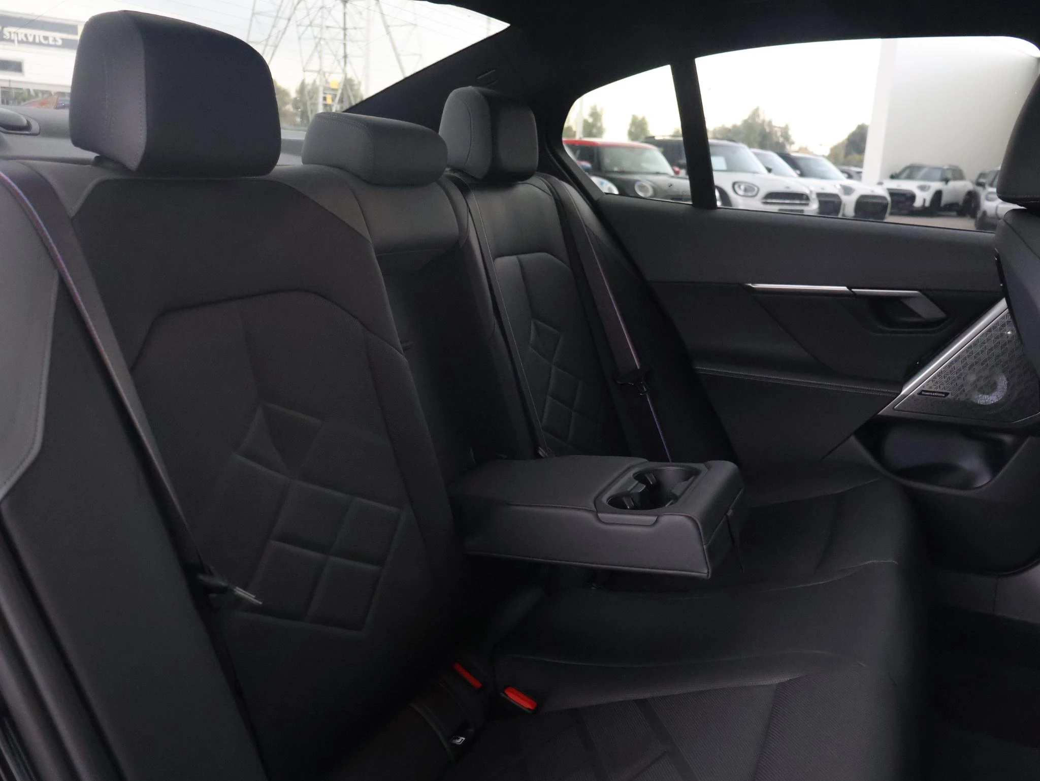 Hoofdafbeelding BMW i5