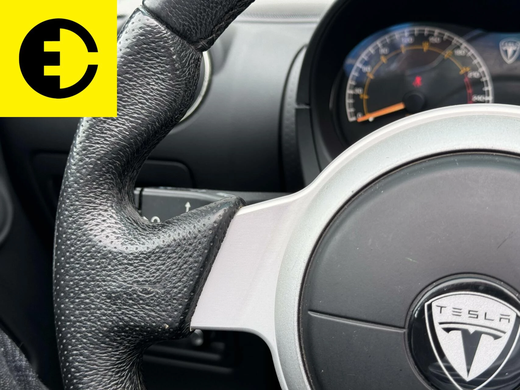 Hoofdafbeelding Tesla Roadster