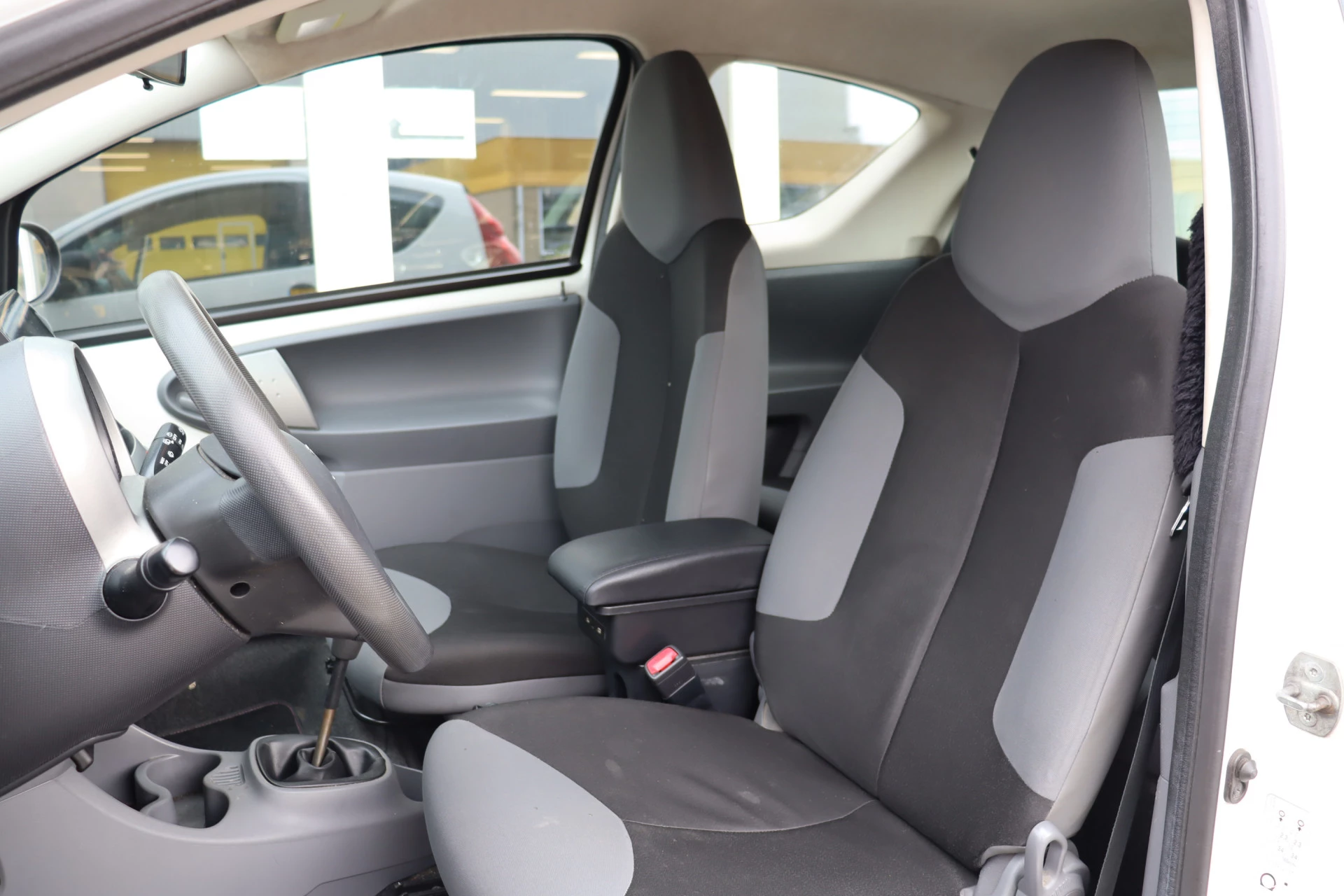 Hoofdafbeelding Peugeot 107