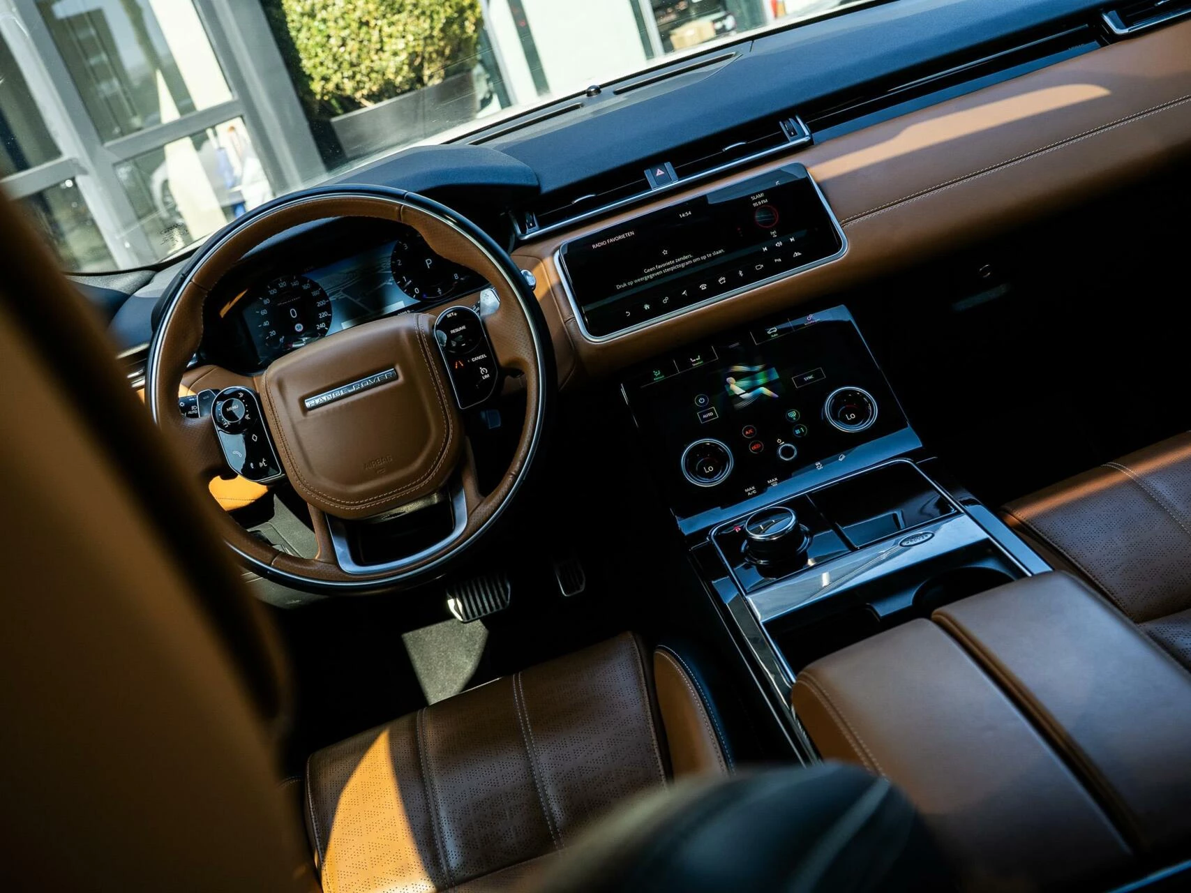 Hoofdafbeelding Land Rover Range Rover Velar