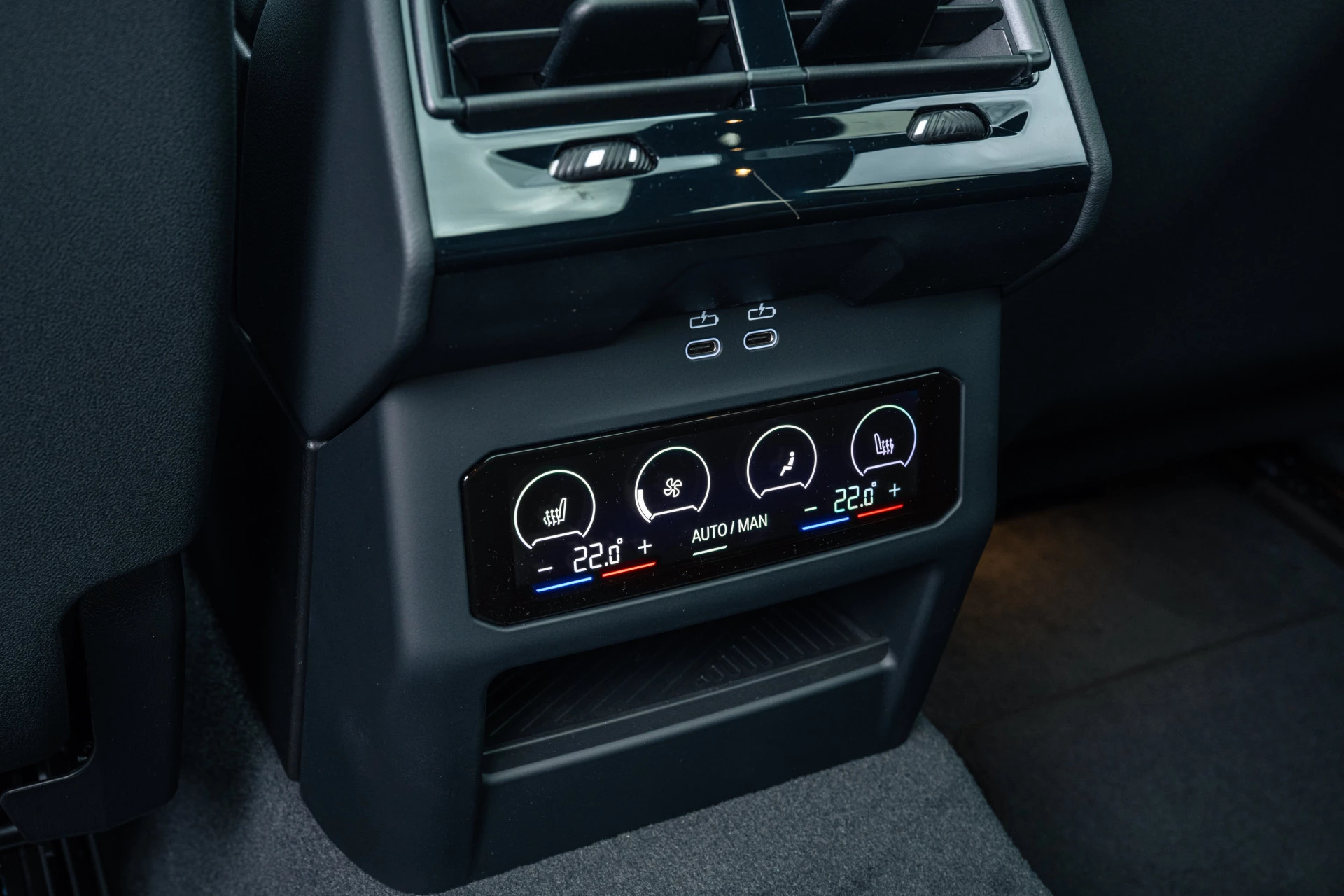 Hoofdafbeelding BMW i5