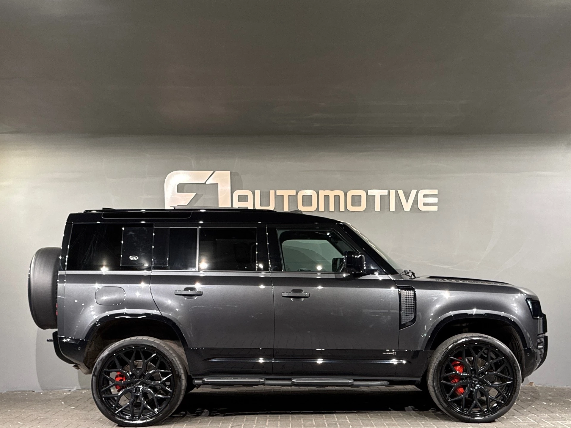 Hoofdafbeelding Land Rover Defender