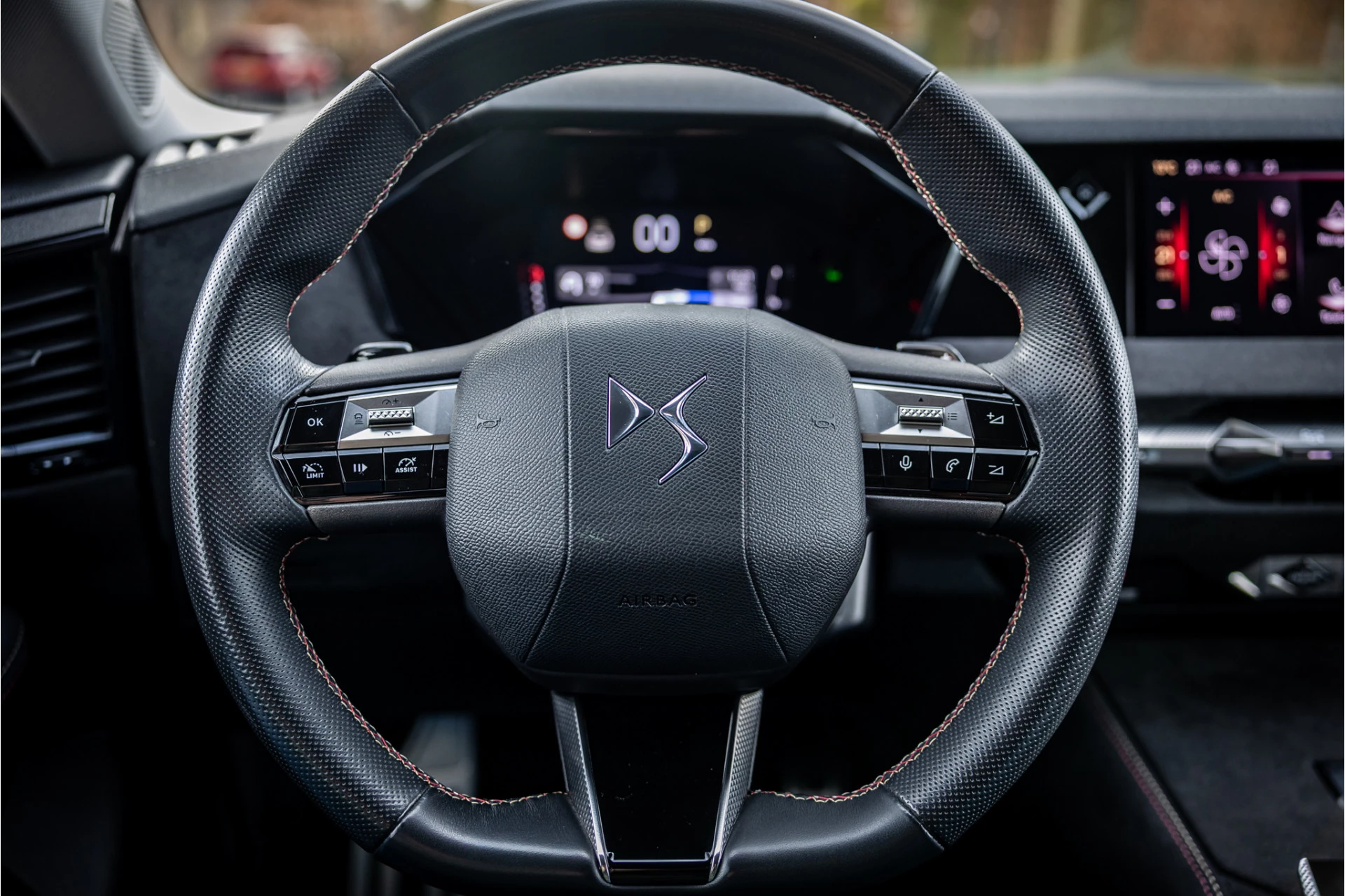 Hoofdafbeelding DS DS 4