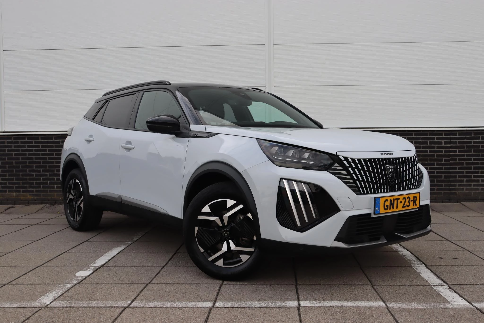 Hoofdafbeelding Peugeot 2008