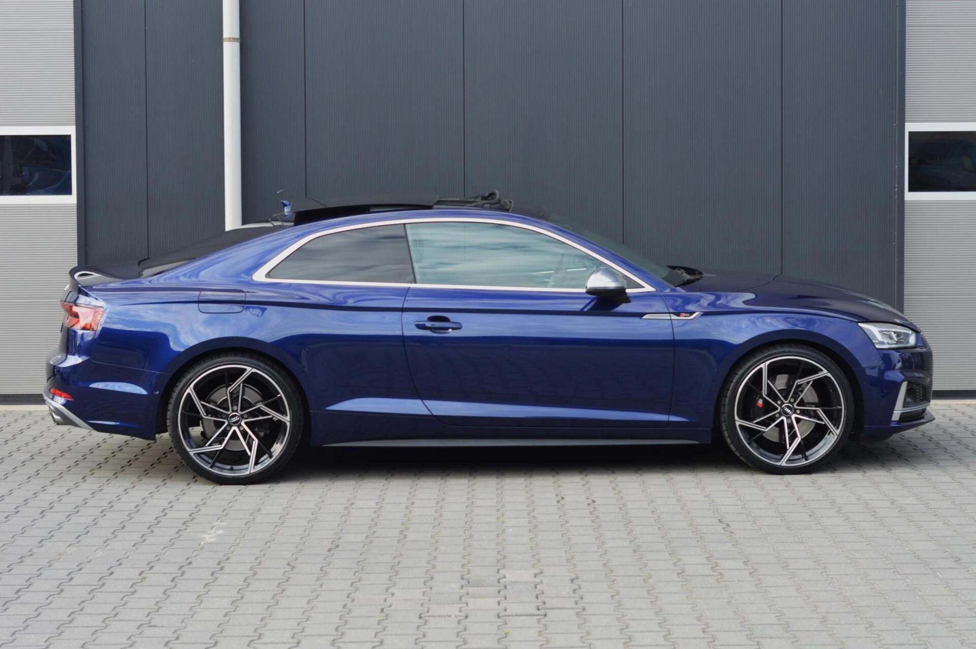 Hoofdafbeelding Audi S5