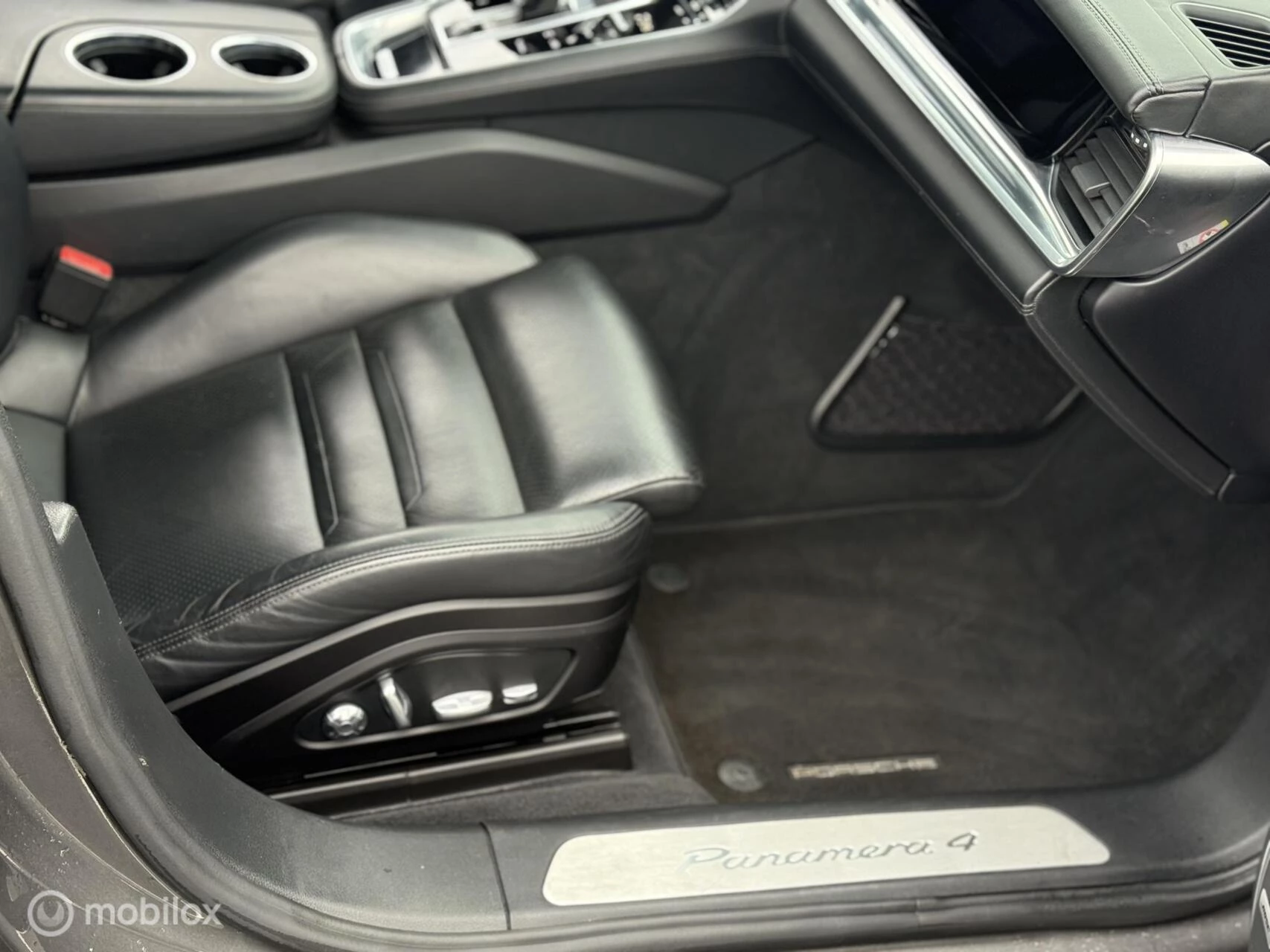 Hoofdafbeelding Porsche Panamera