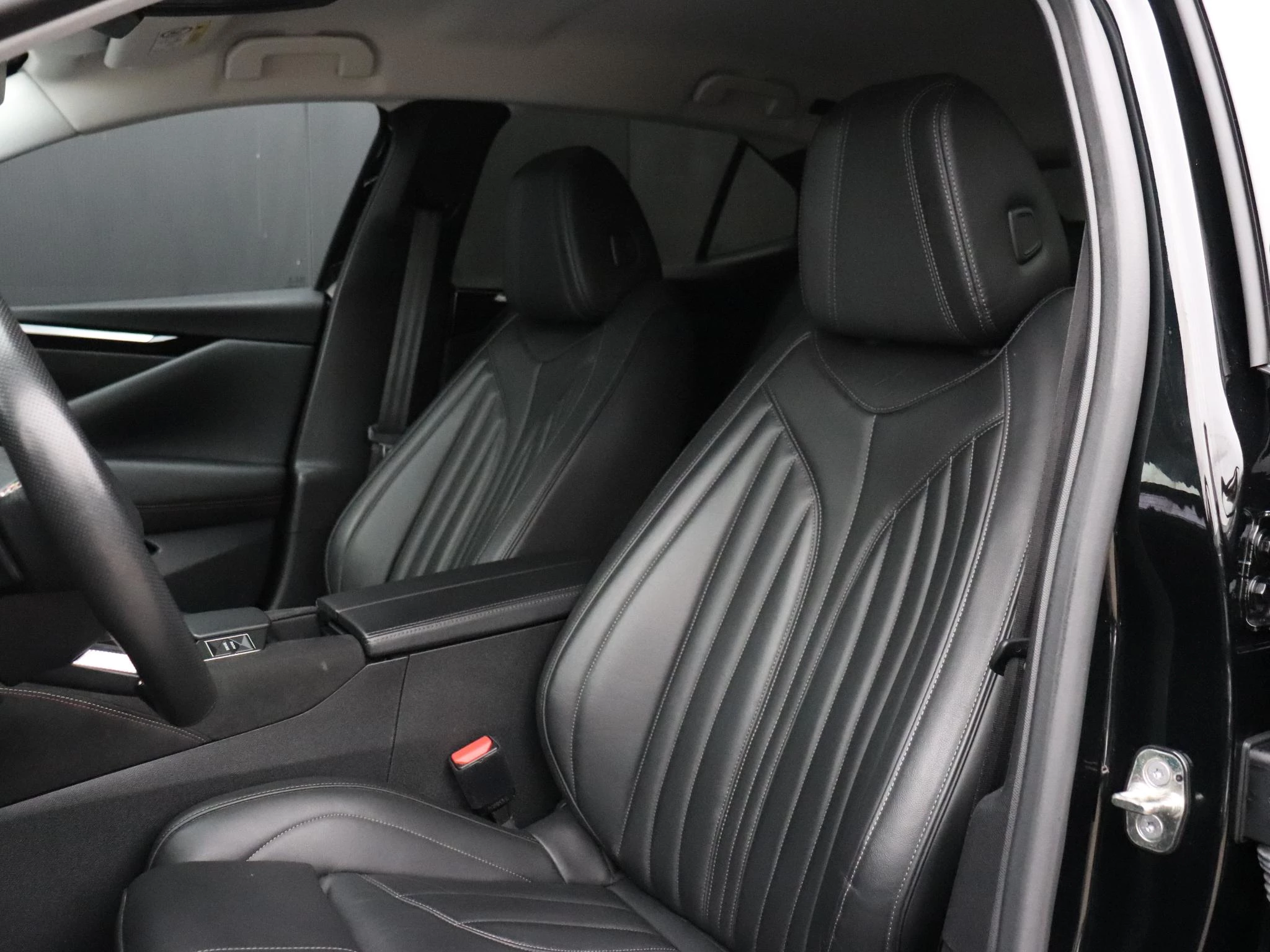 Hoofdafbeelding DS DS 4