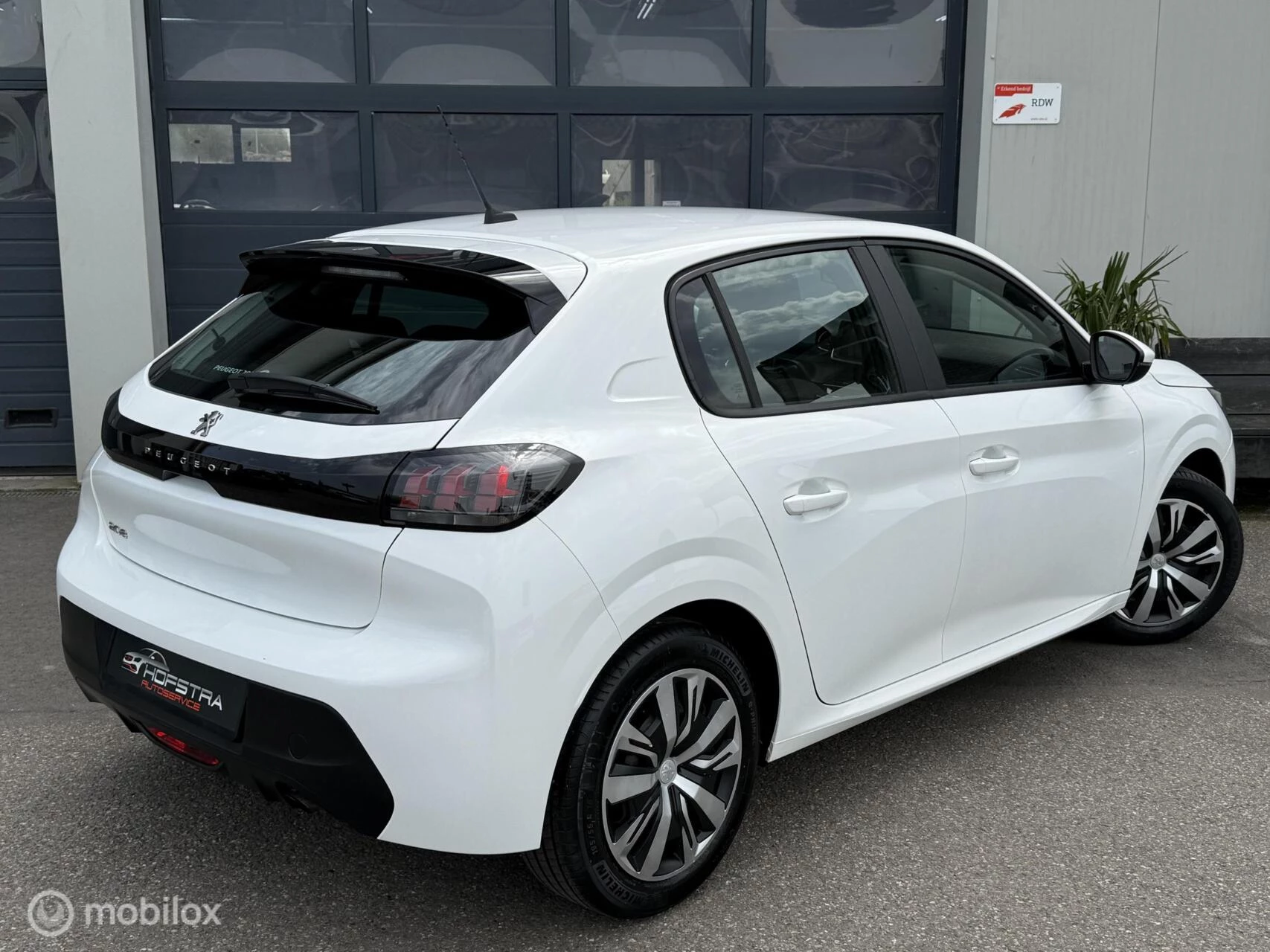 Hoofdafbeelding Peugeot 208