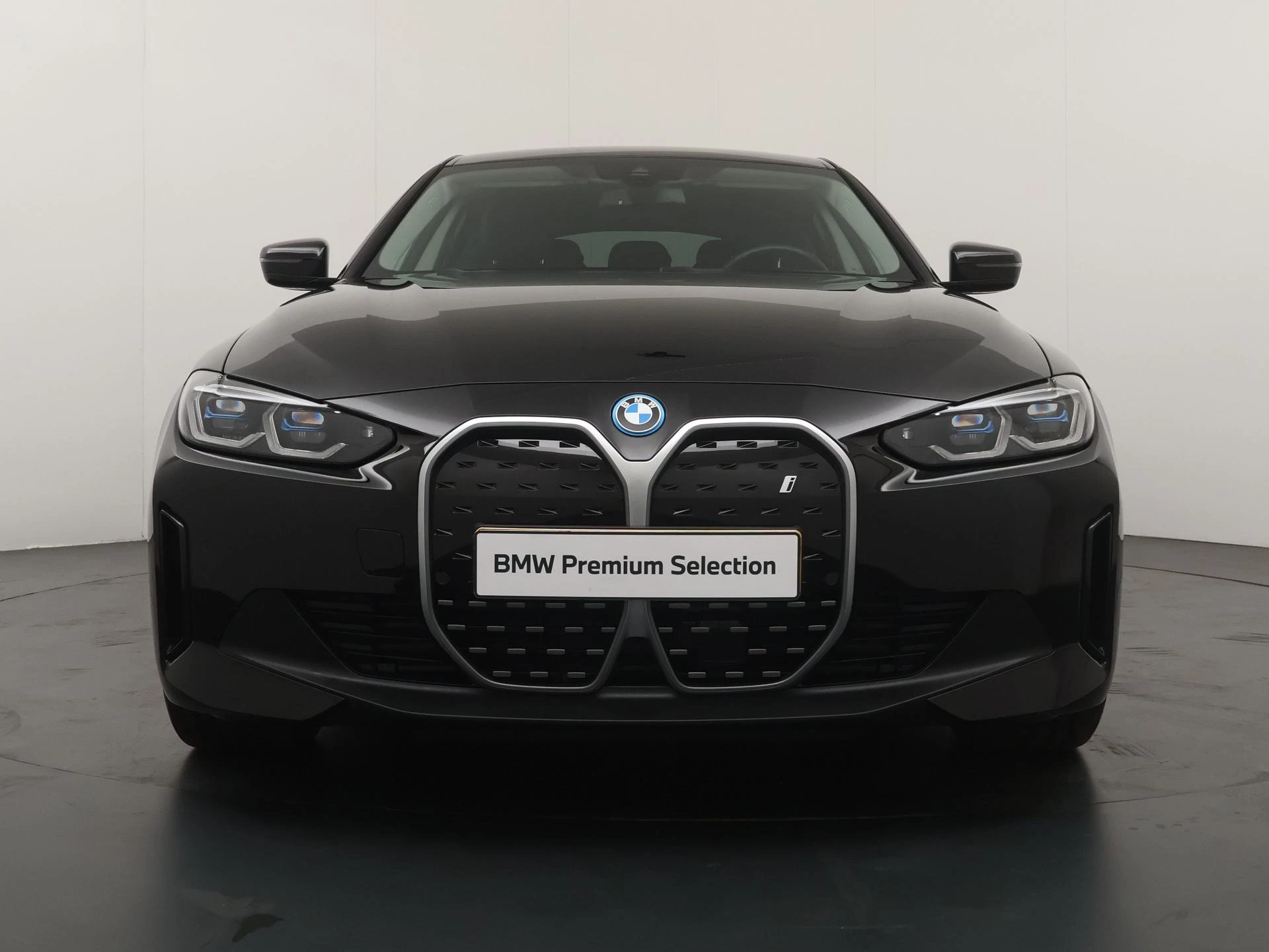 Hoofdafbeelding BMW i4