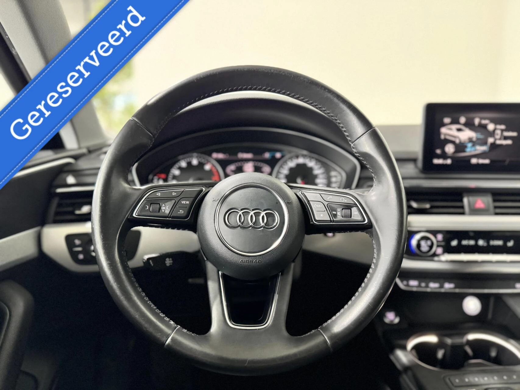 Hoofdafbeelding Audi A4