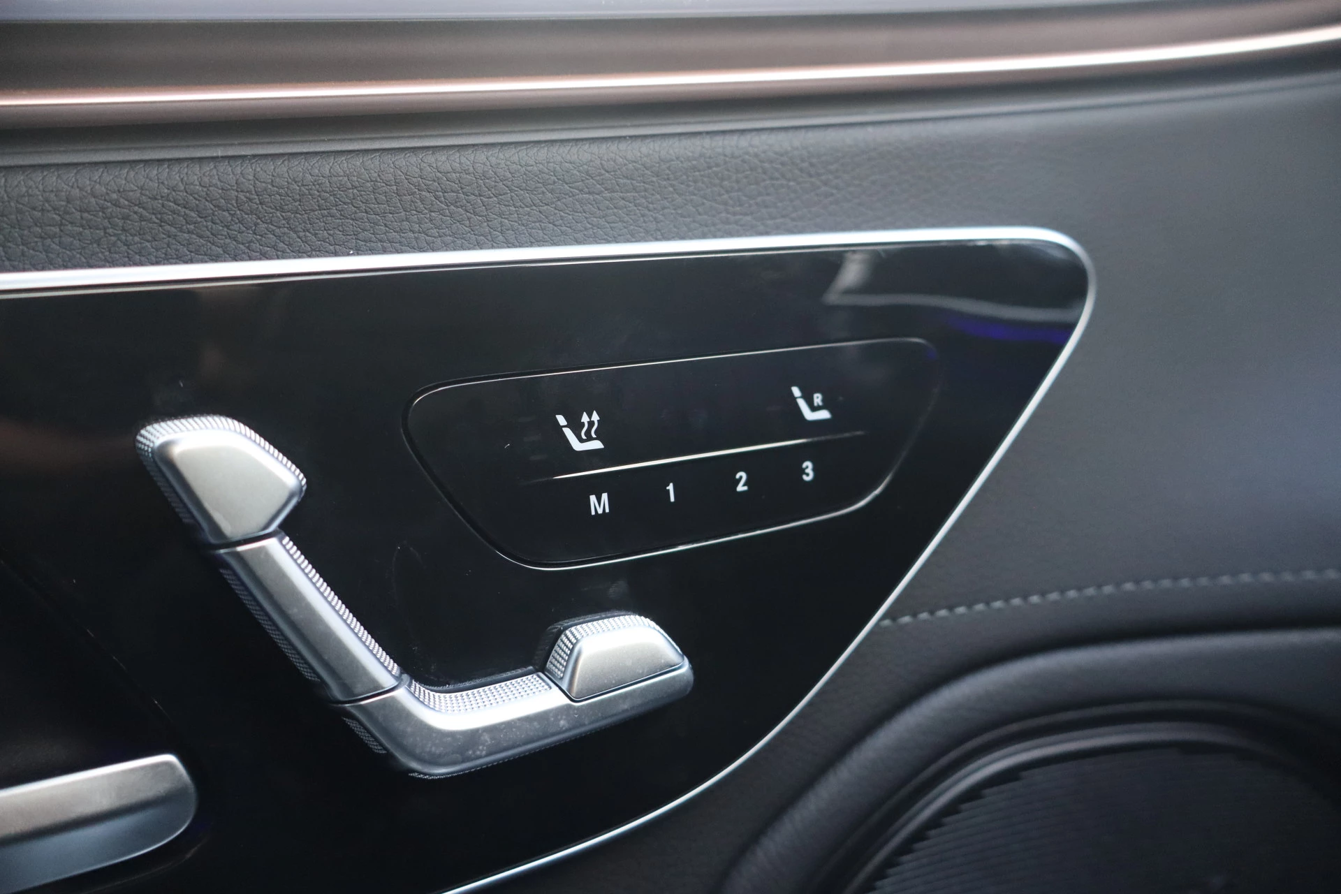 Hoofdafbeelding Mercedes-Benz EQS