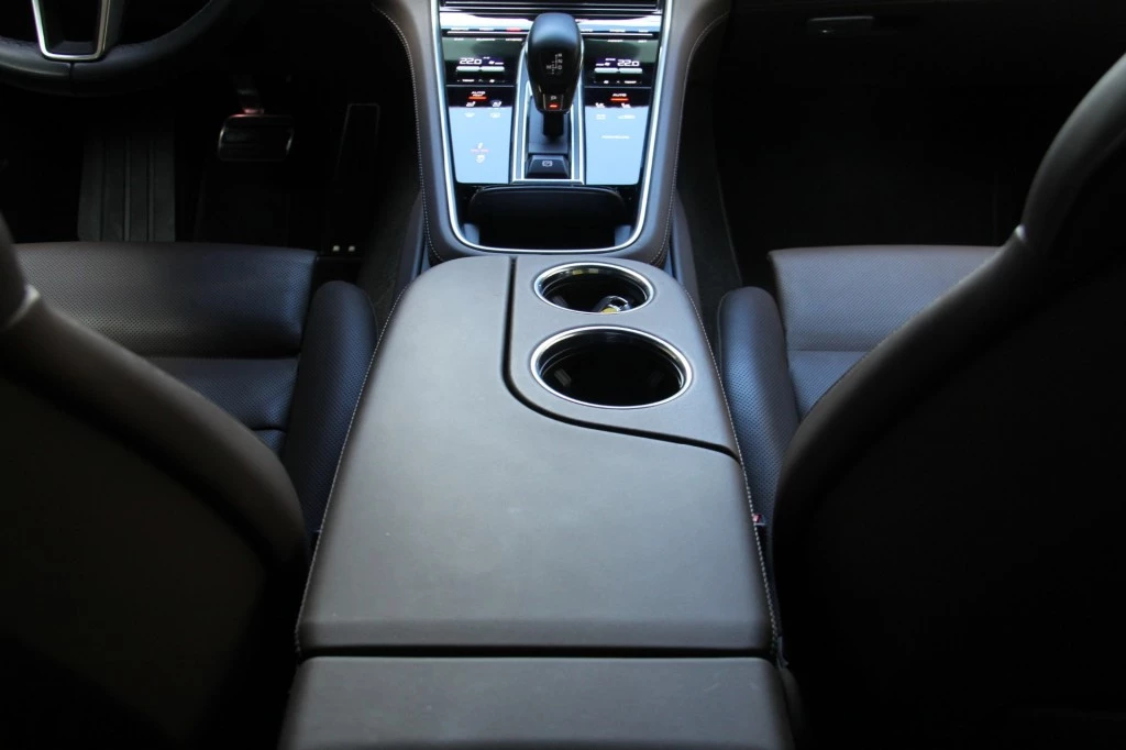 Hoofdafbeelding Porsche Panamera