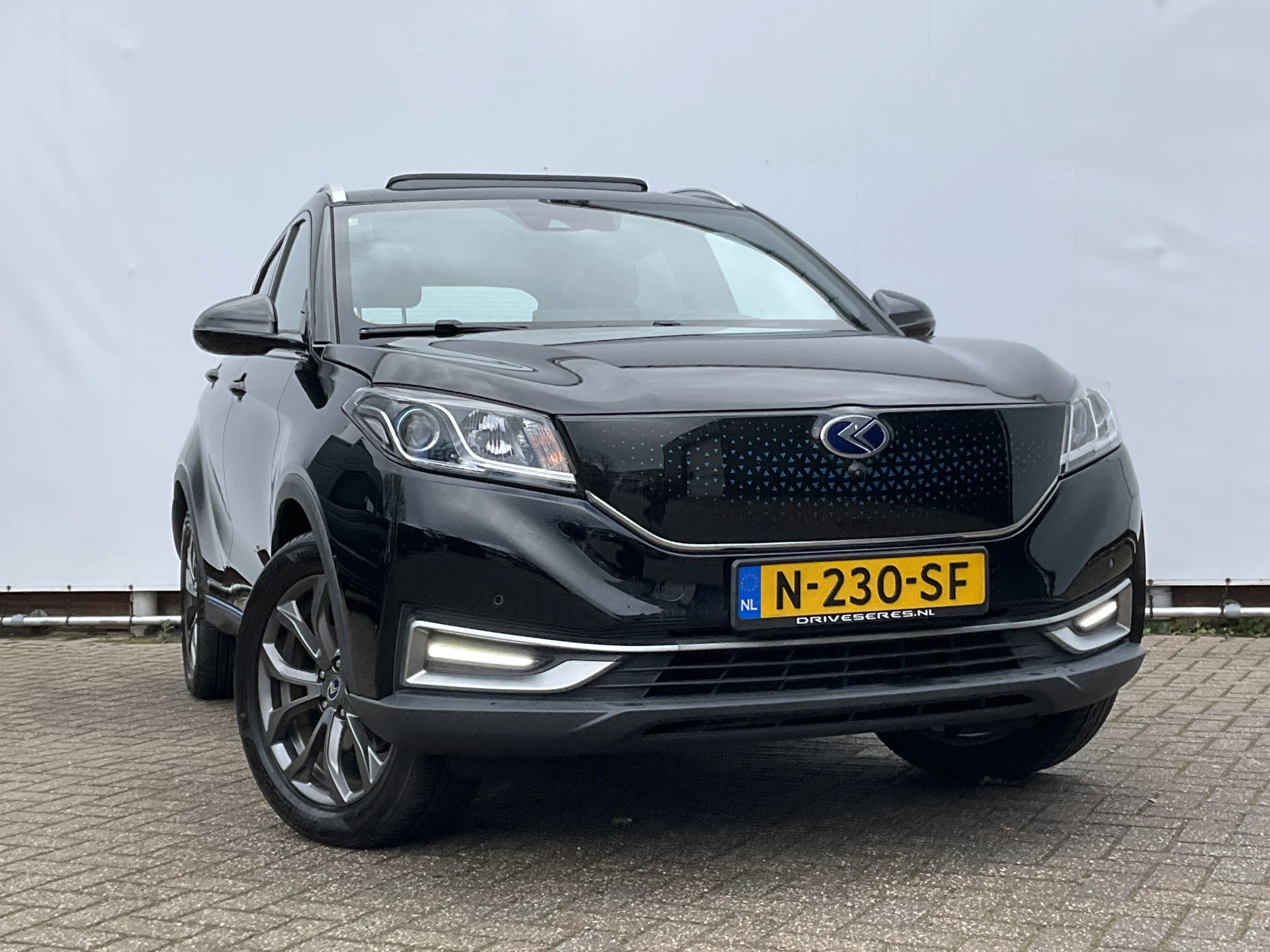 Hoofdafbeelding Seres 3